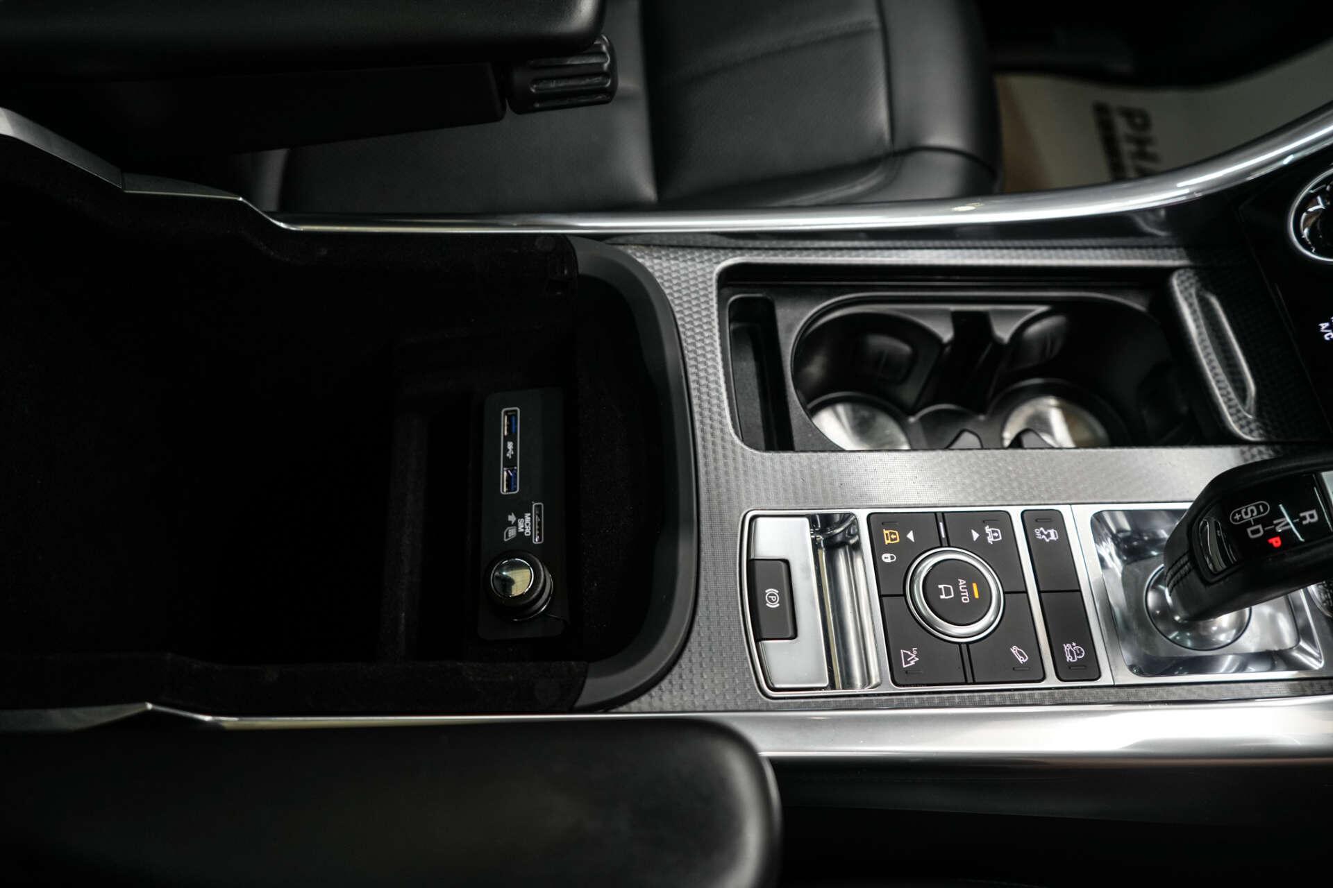 Land Rover Range Rover Sport view 43