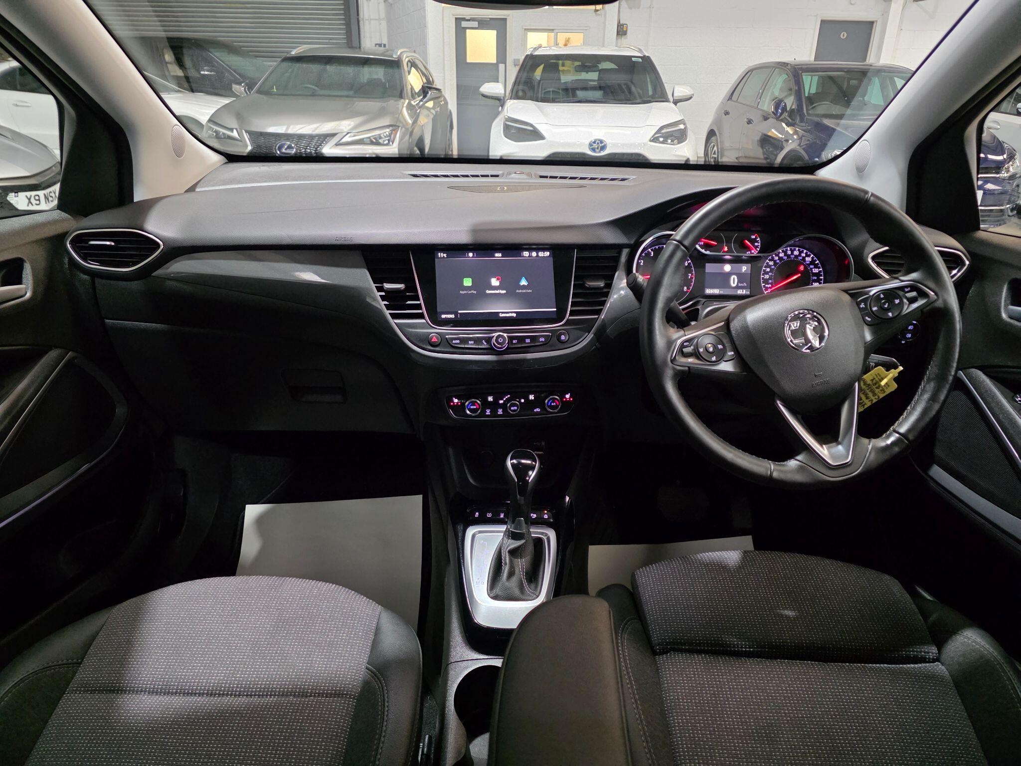 Vauxhall Crossland view 5