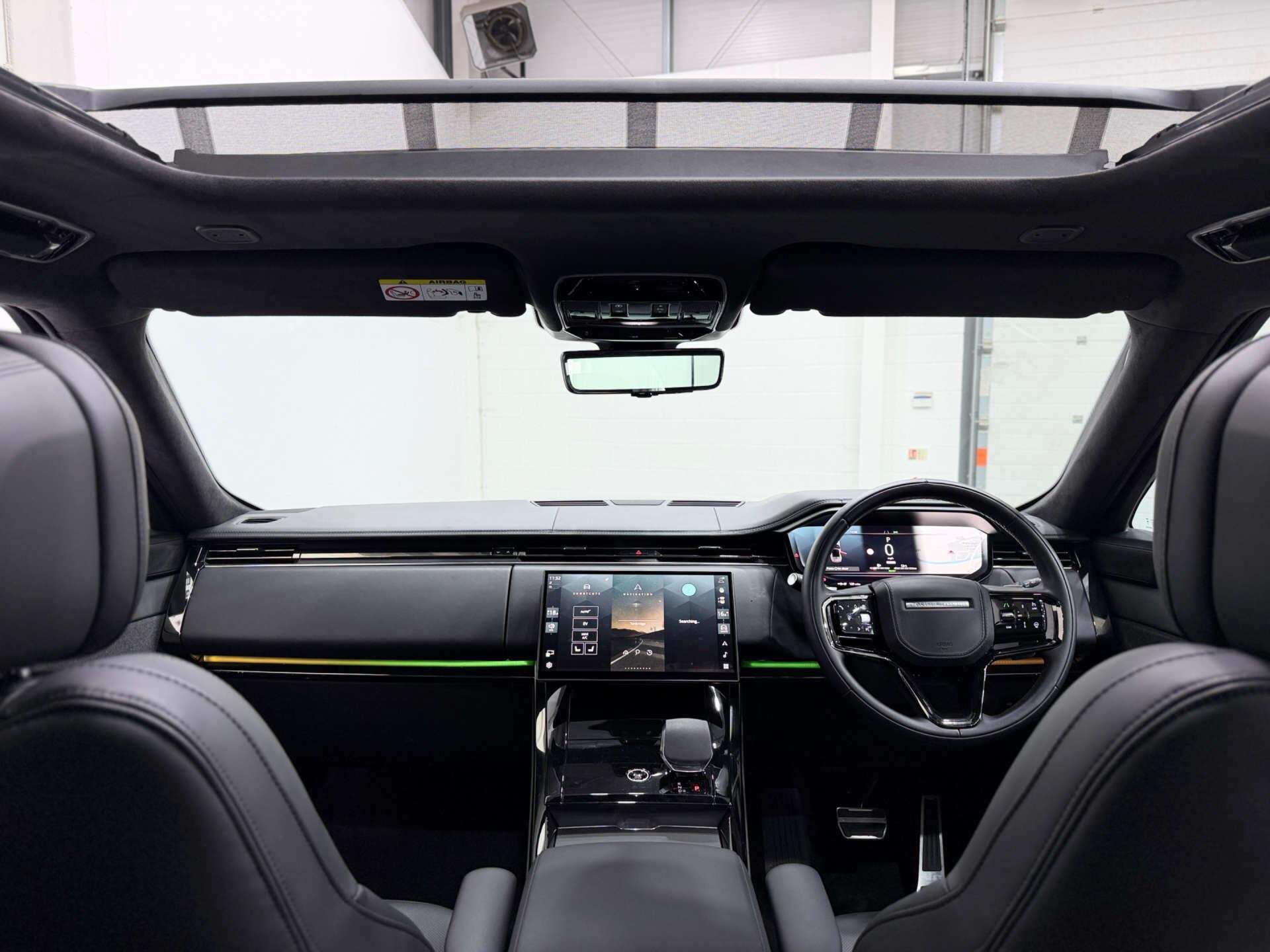 Land Rover Range Rover Sport view 19