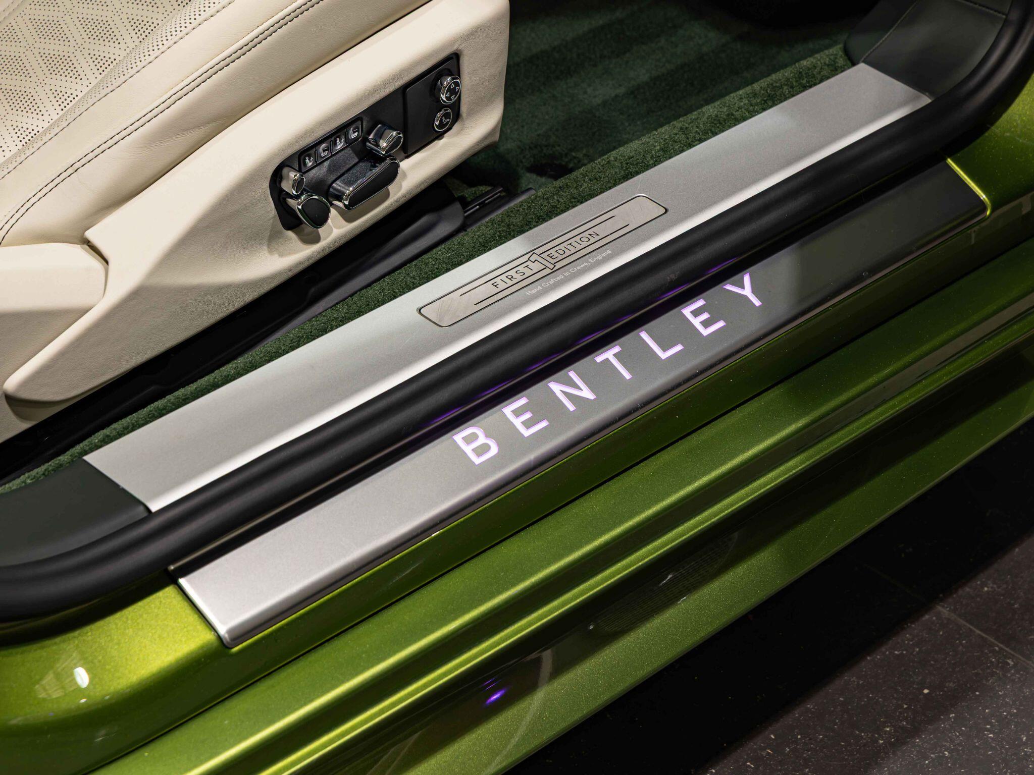 Bentley Continental view 36
