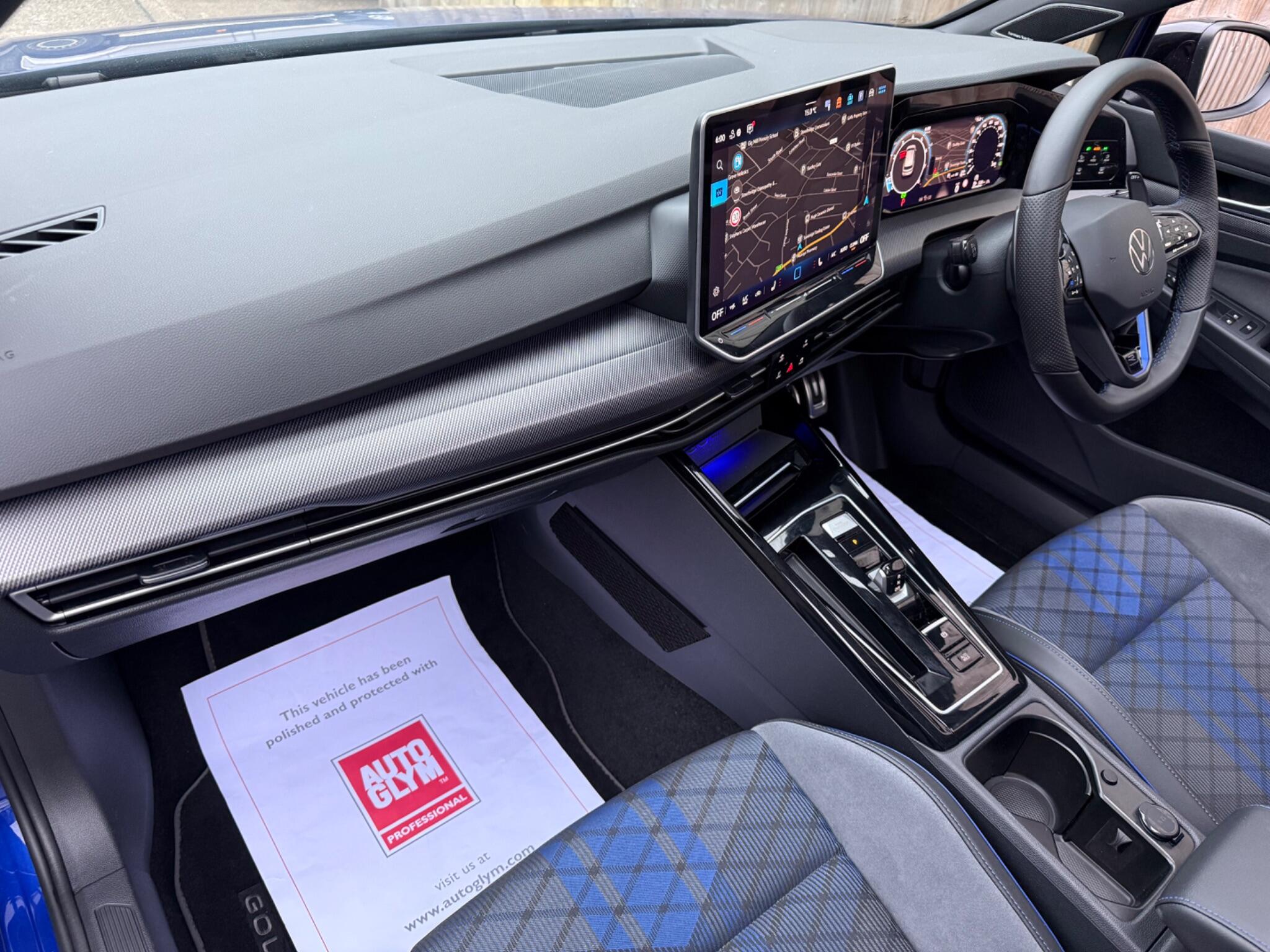 Volkswagen Golf view 10