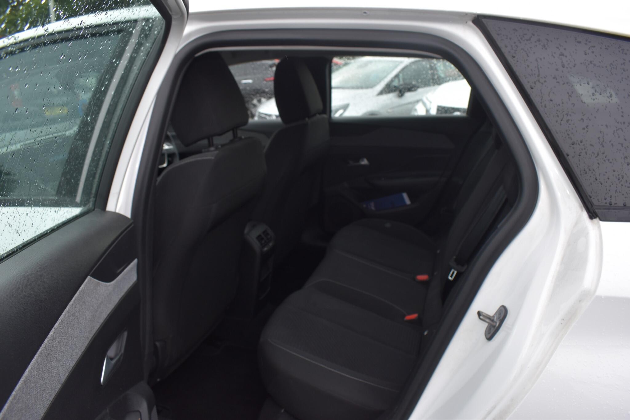 308 SW - 1.5 BlueHDi Active Premium EAT Euro 6 (s/s) 5dr - Image 10