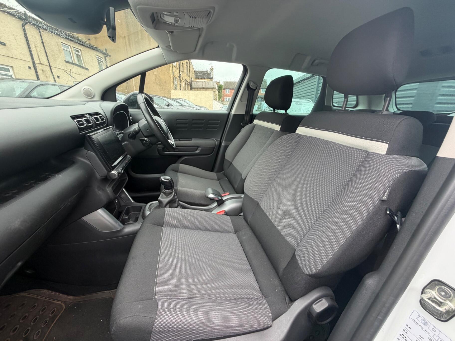 Citroen C3 Aircross view 9