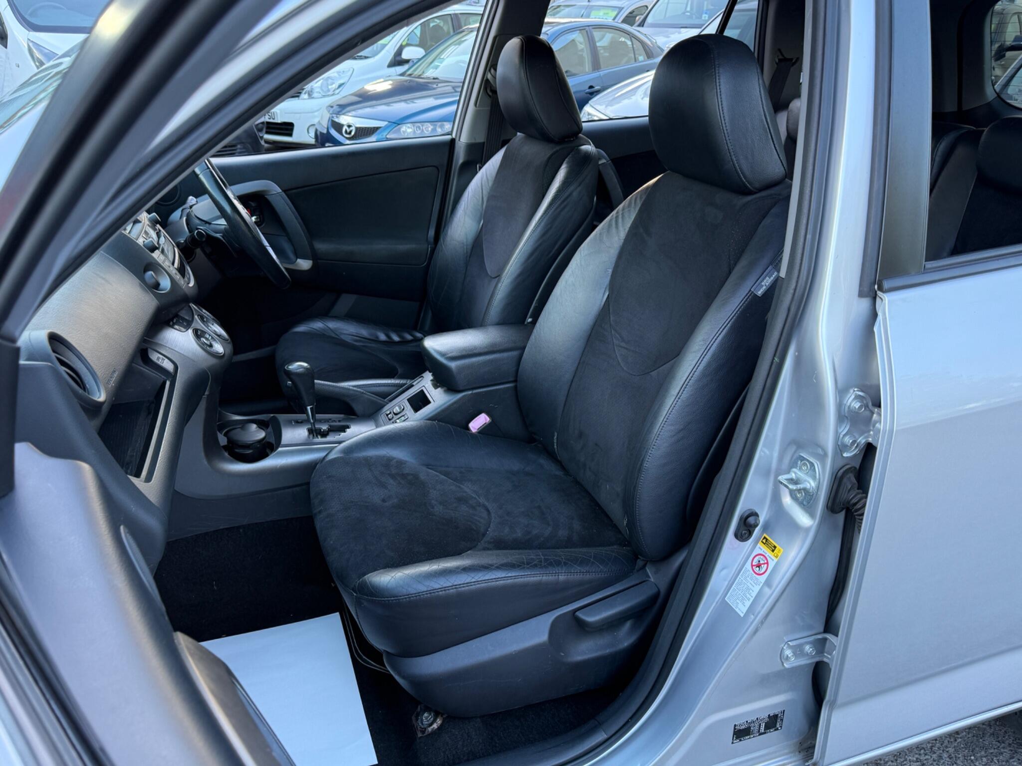 Toyota RAV4 - Image 51
