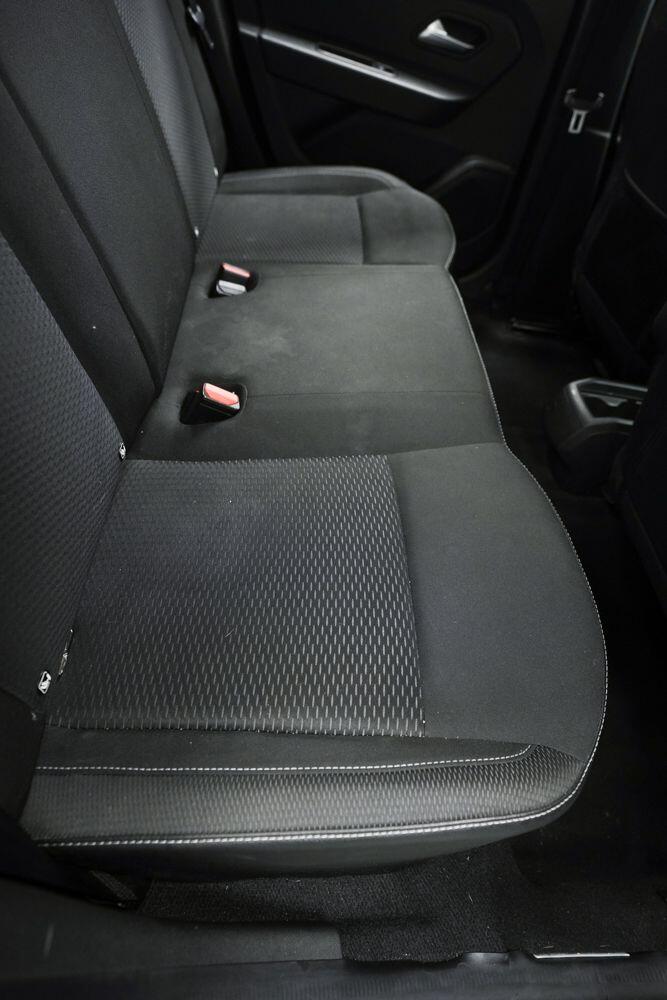 Dacia Duster view 12