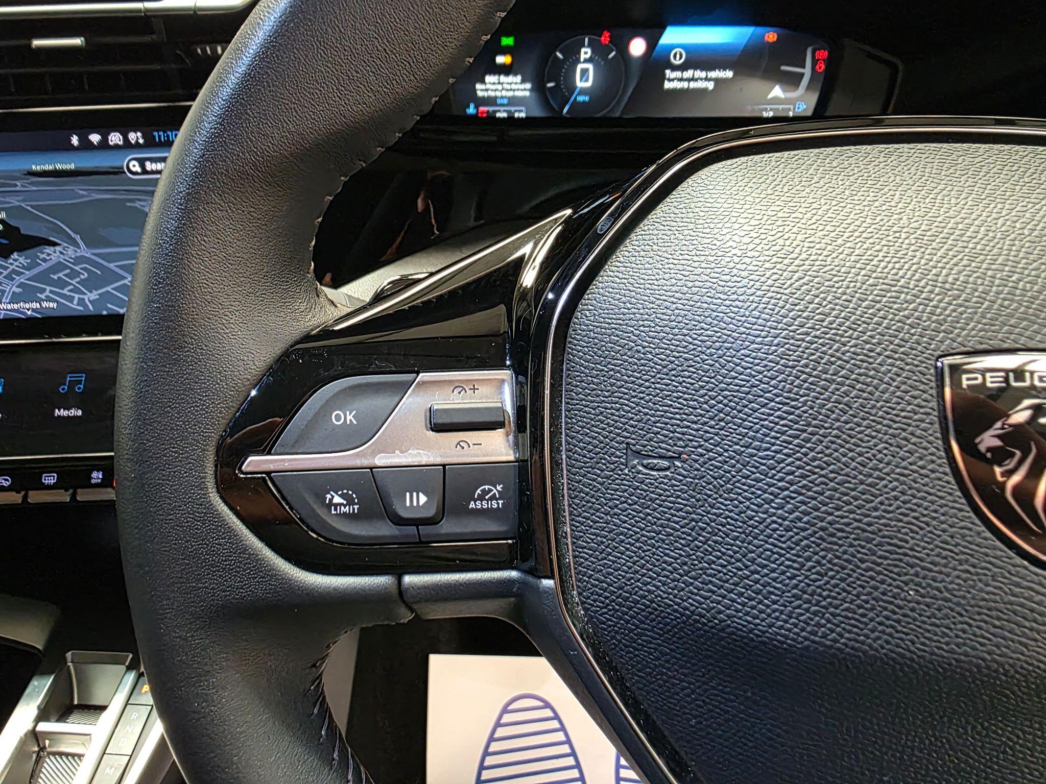 Peugeot 408 view 16