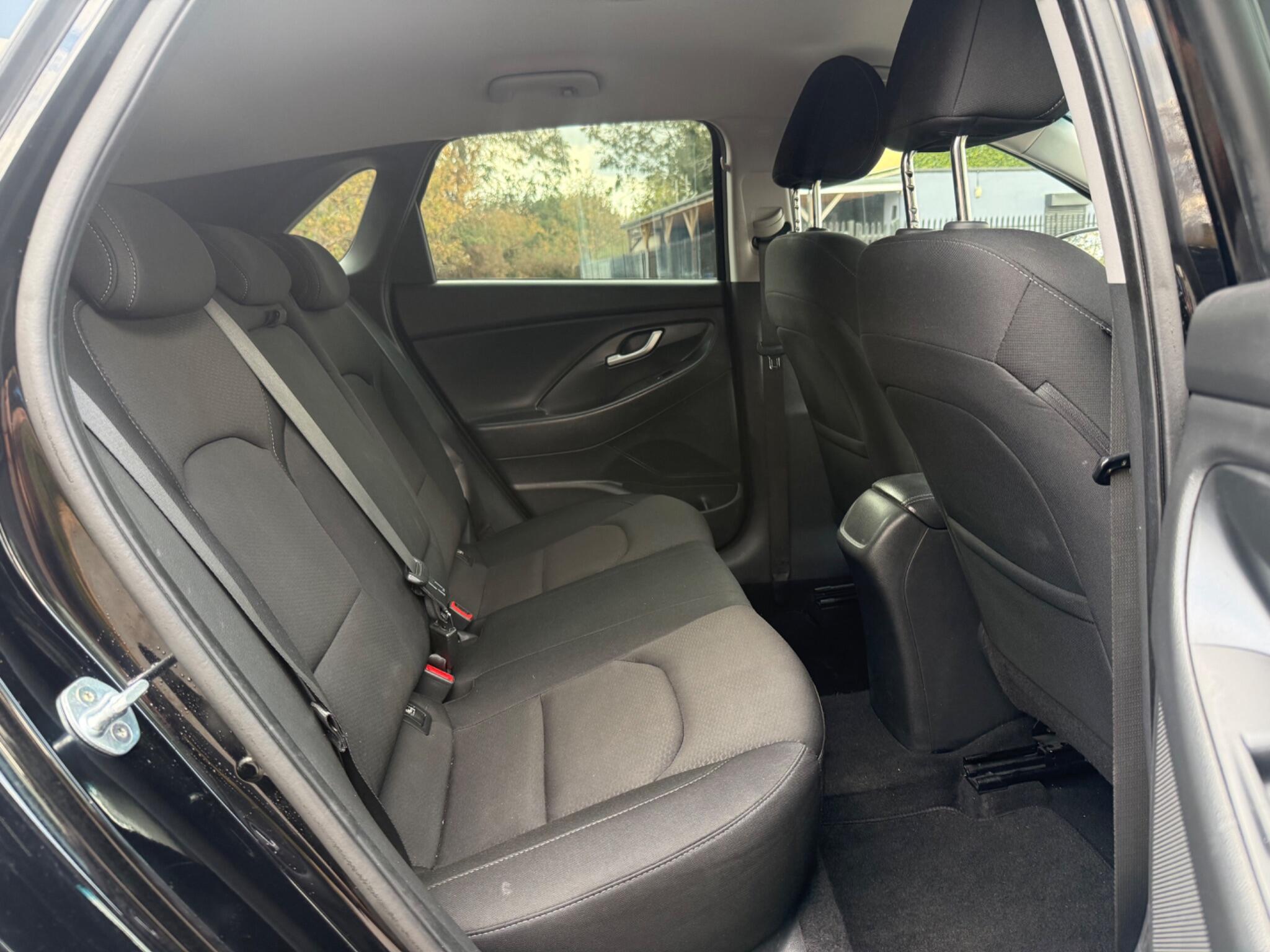Hyundai i30 view 27