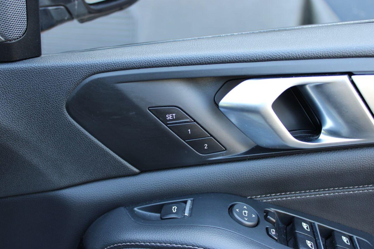 BMW X5 view 34