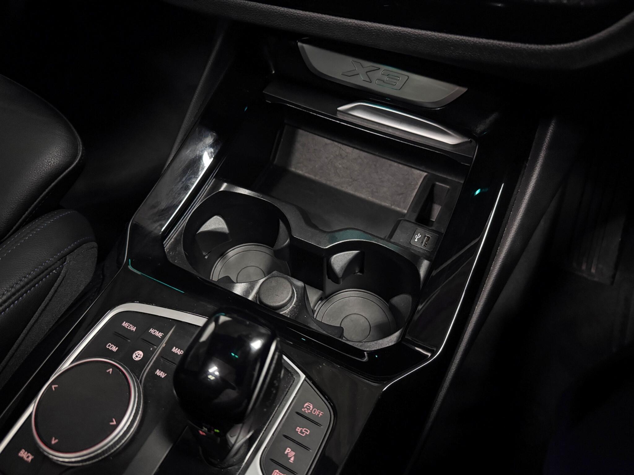 BMW X3 view 33