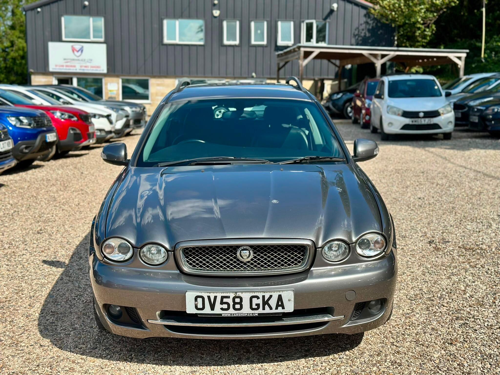 Jaguar X-Type view 5