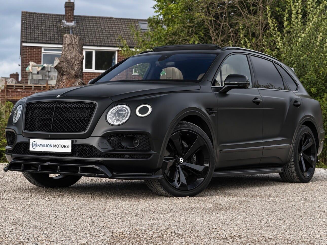 Bentley Bentayga view 37