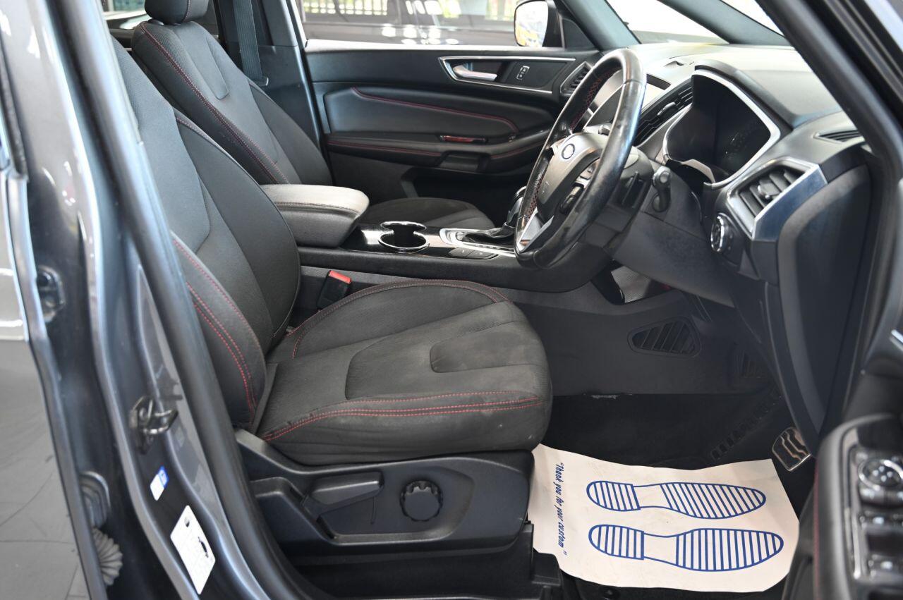 Ford S-Max view 20