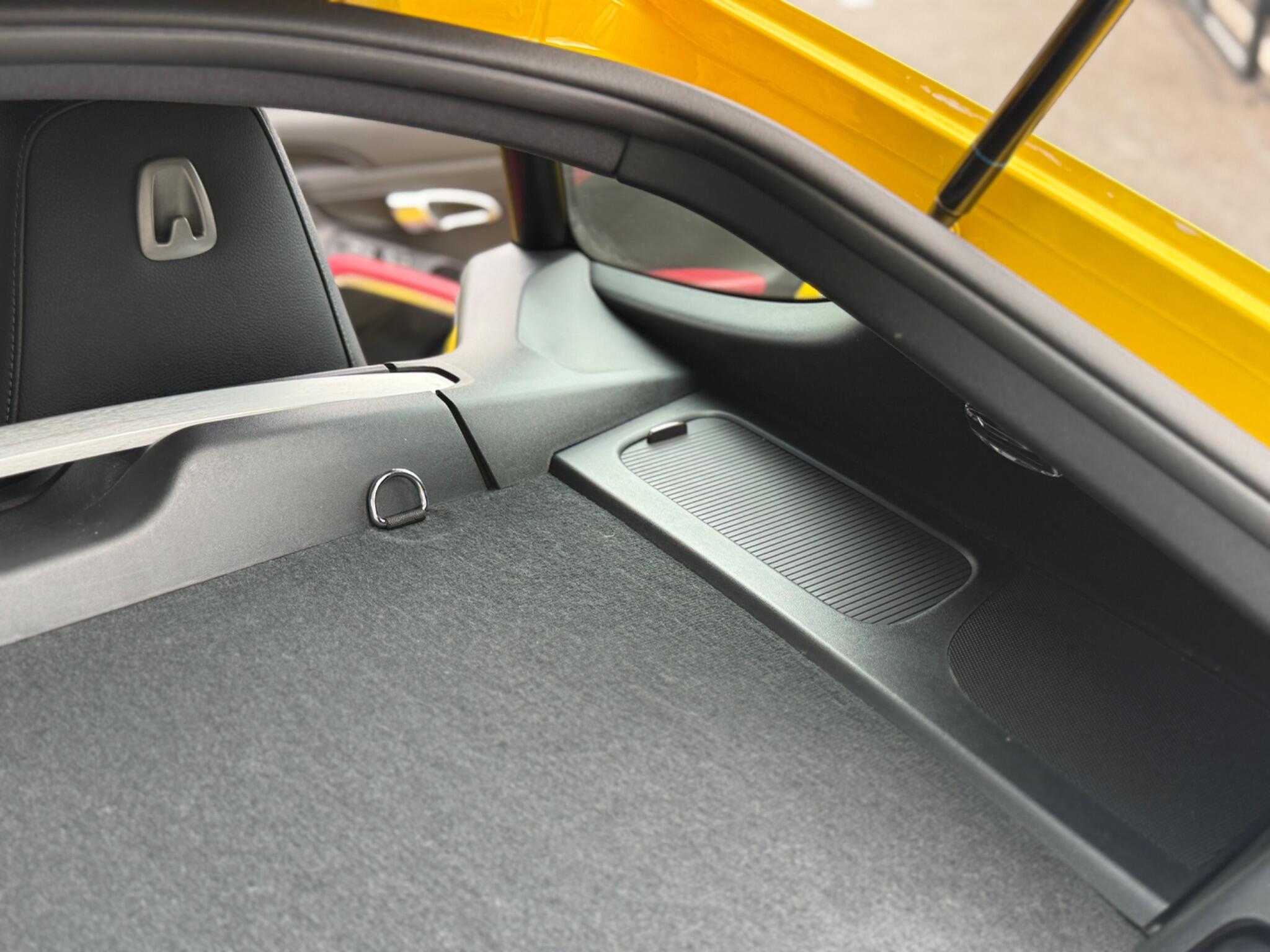 Porsche 718 Cayman view 54