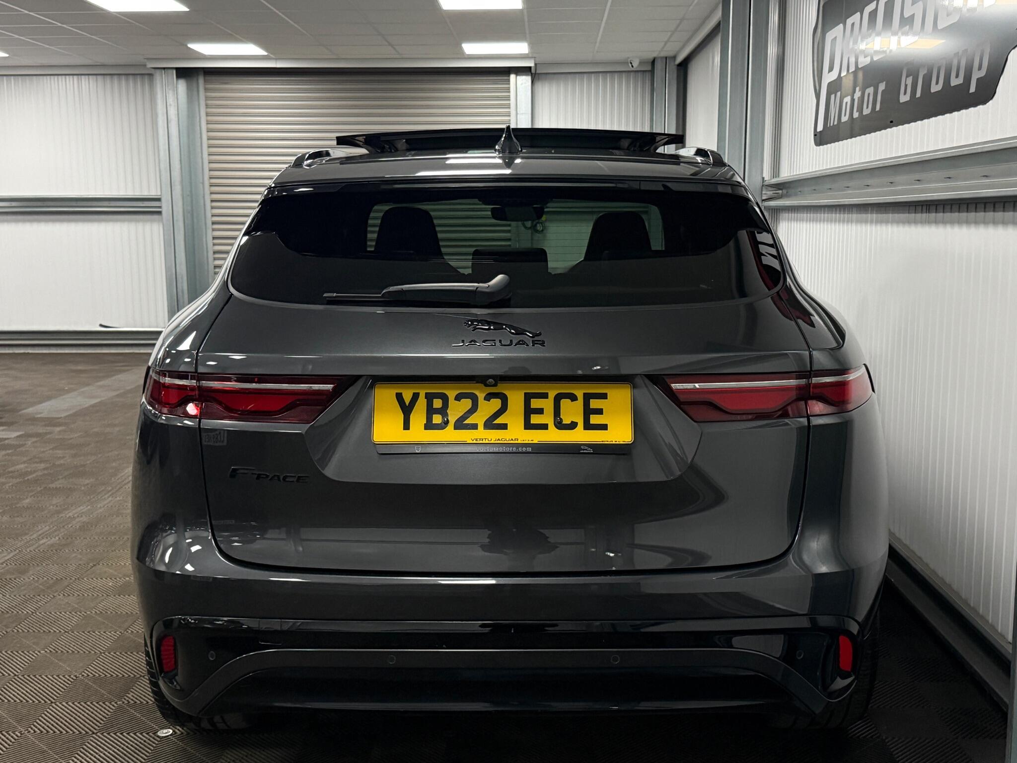 Jaguar F-Pace view 12