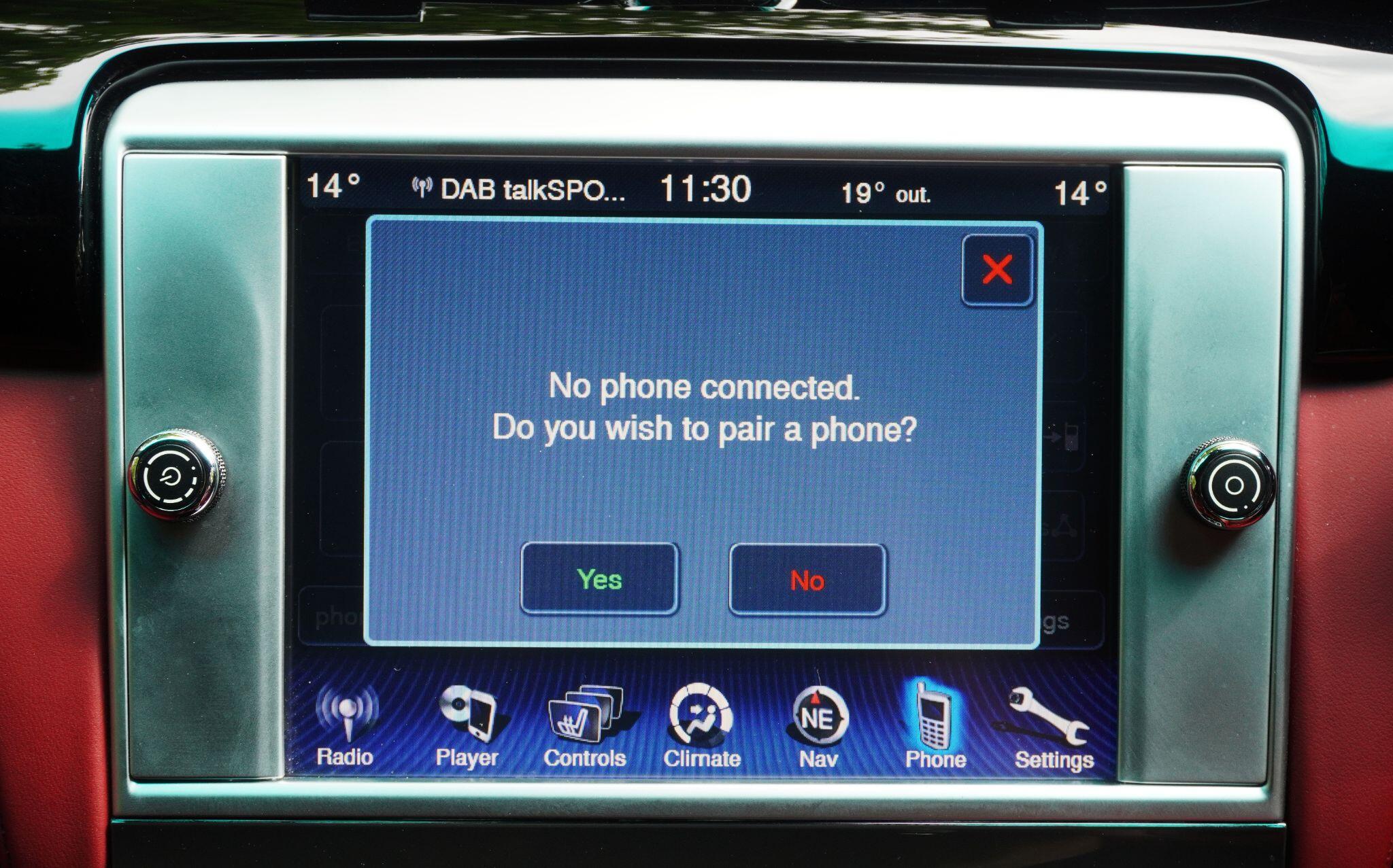 Maserati Quattroporte view 35