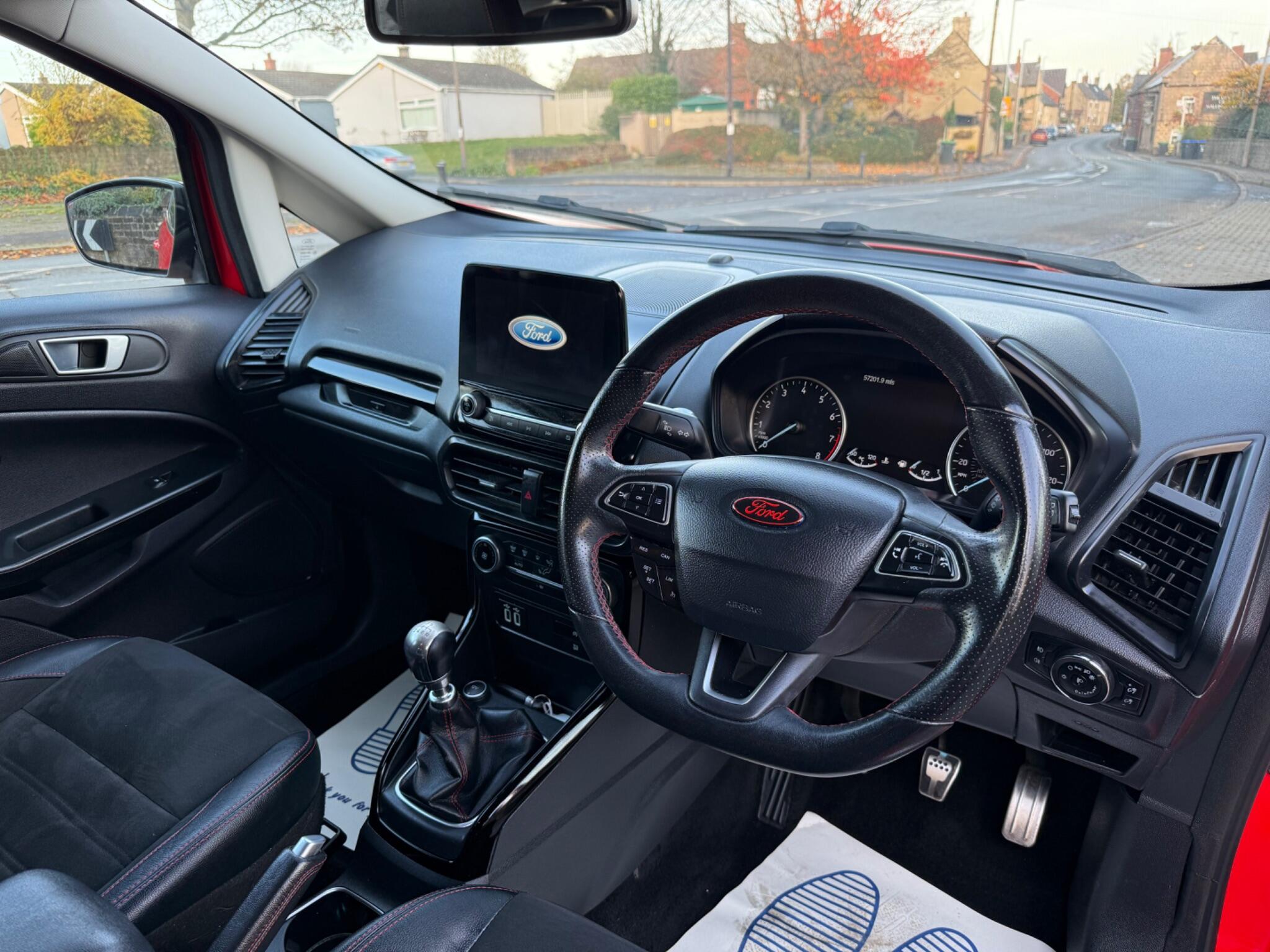 2018 Ford EcoSport image 15
