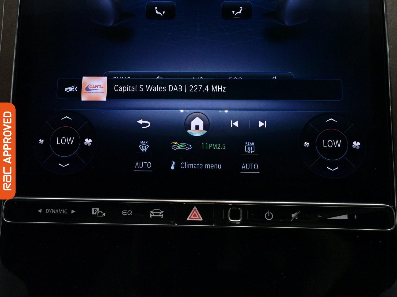 Mercedes-Benz Eqe view 27