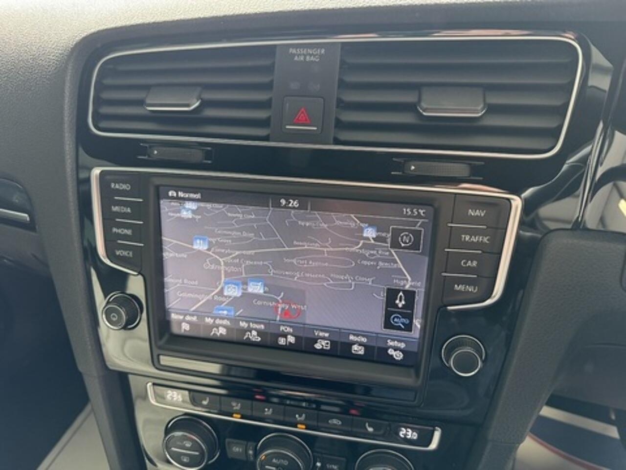 Volkswagen Golf view 15