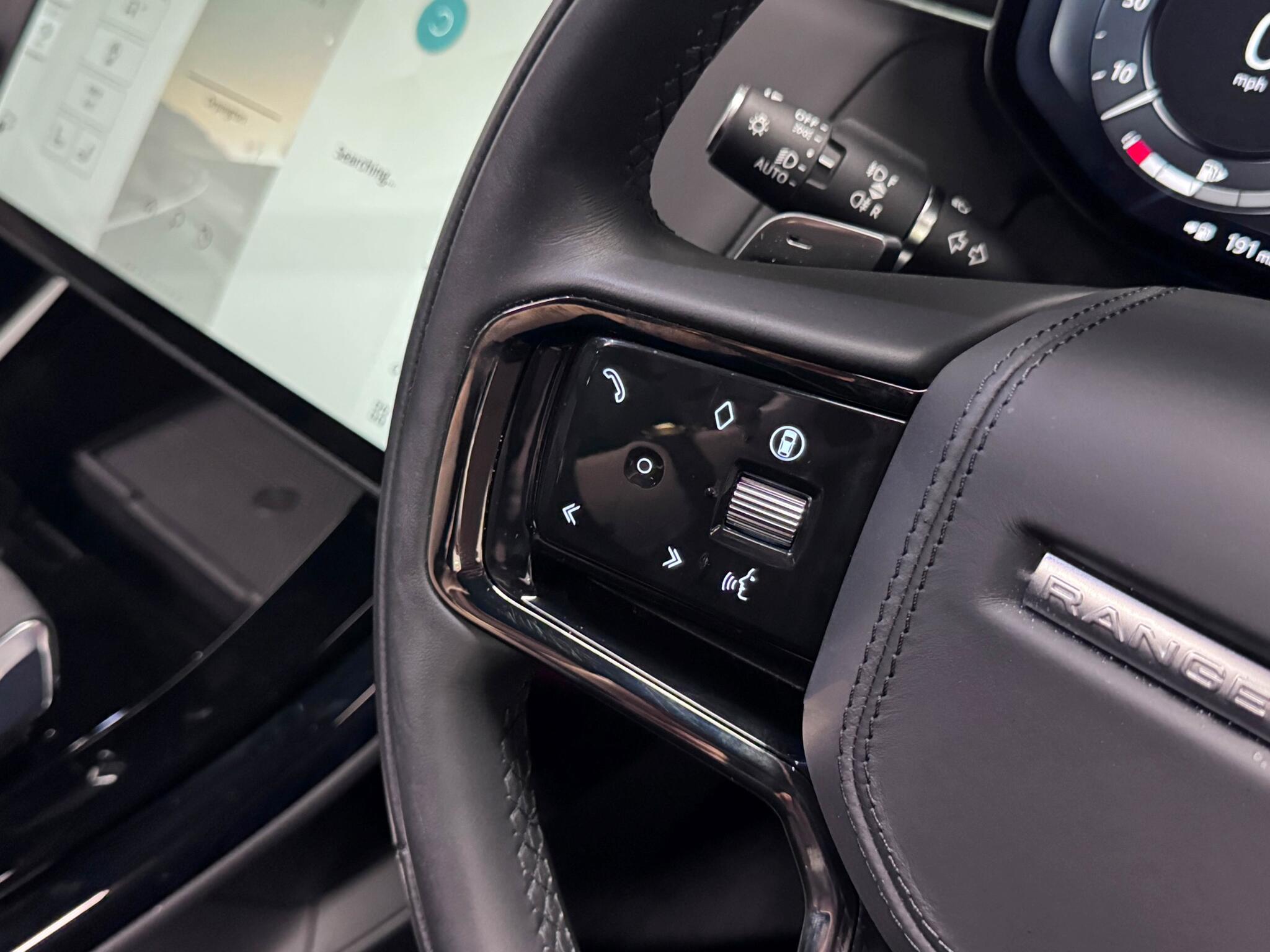 Land Rover Range Rover Sport view 18