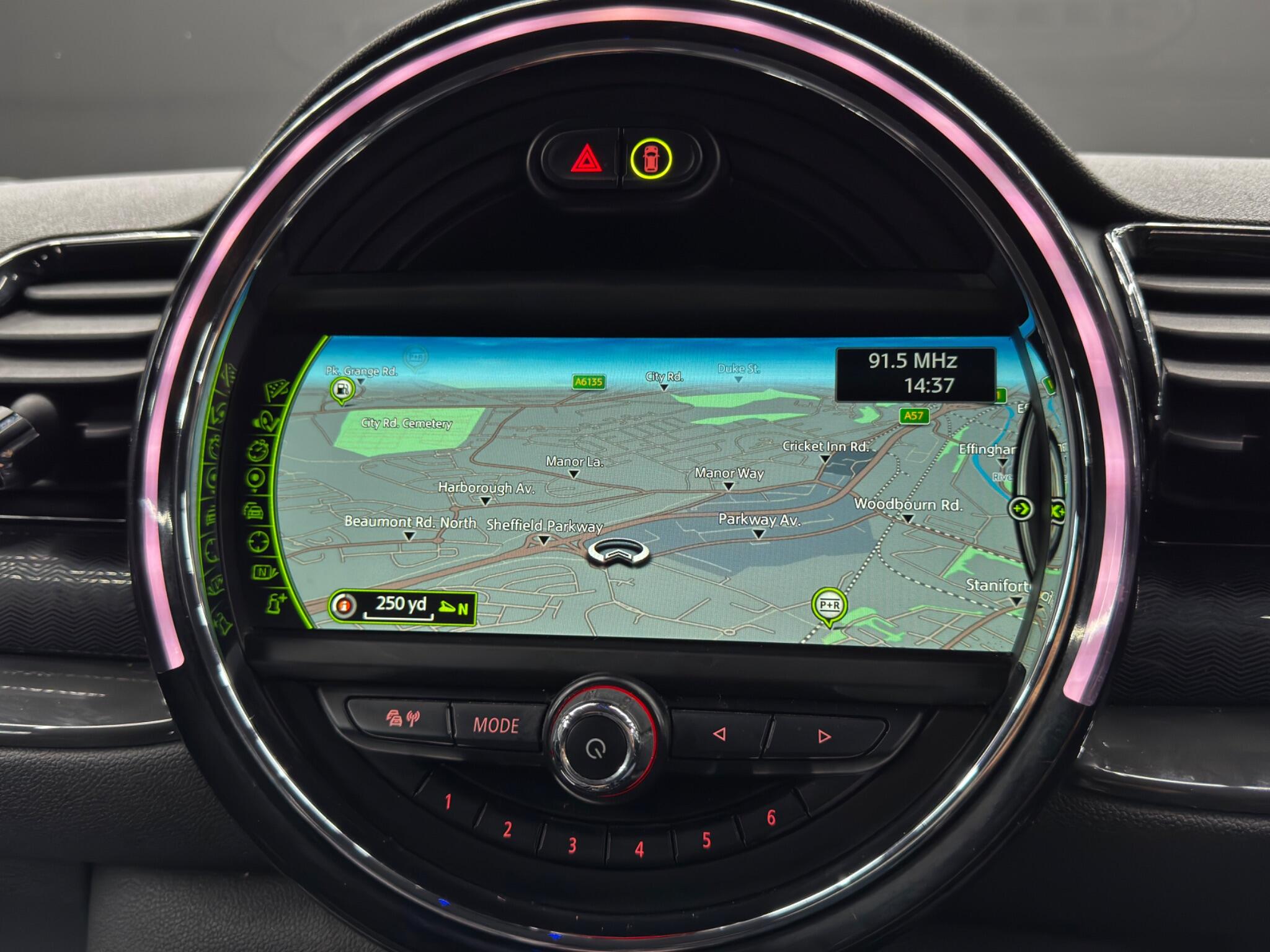Mini Clubman view 29
