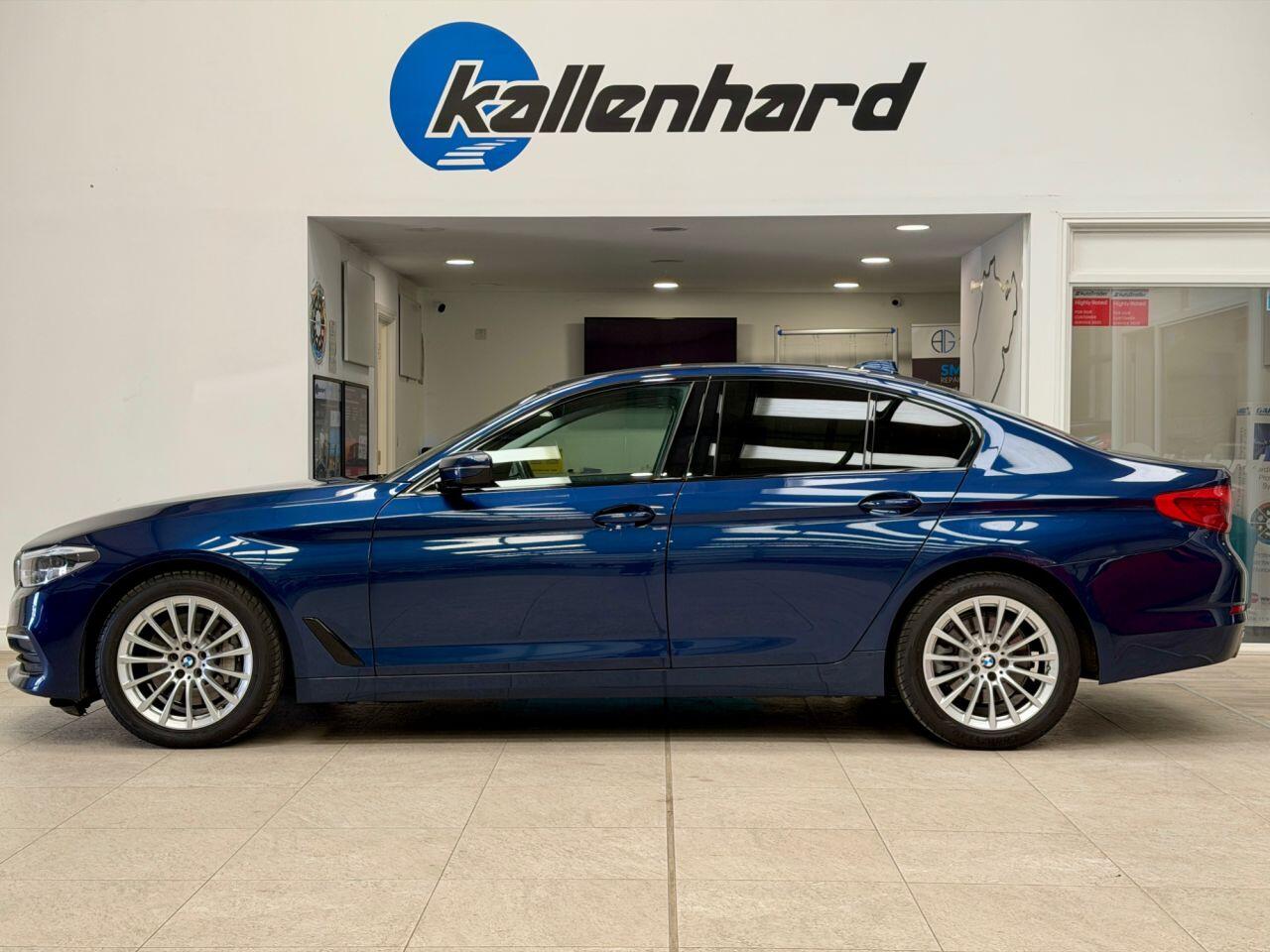 BMW 5 Series view 5