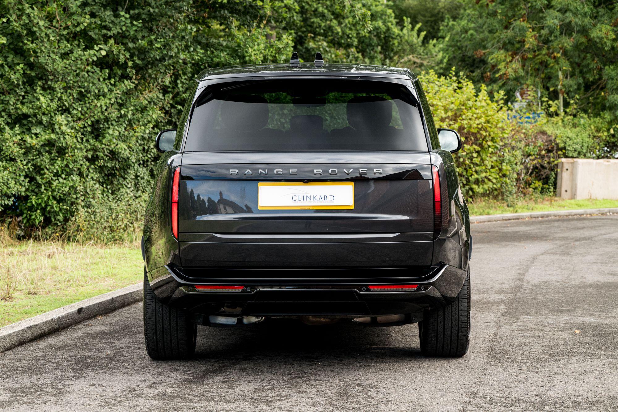 Land Rover Range Rover view 4