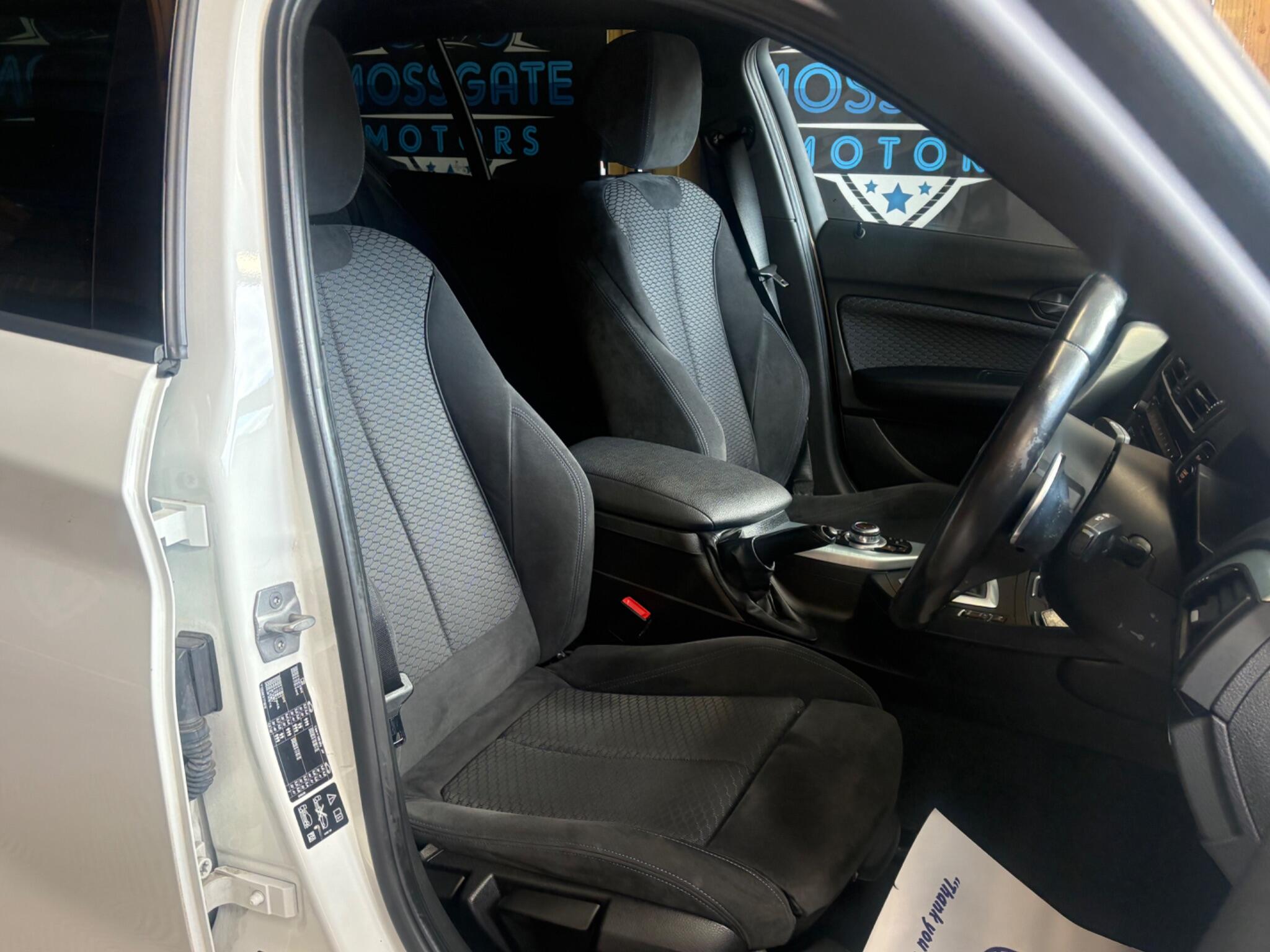 BMW 1 Series view 13