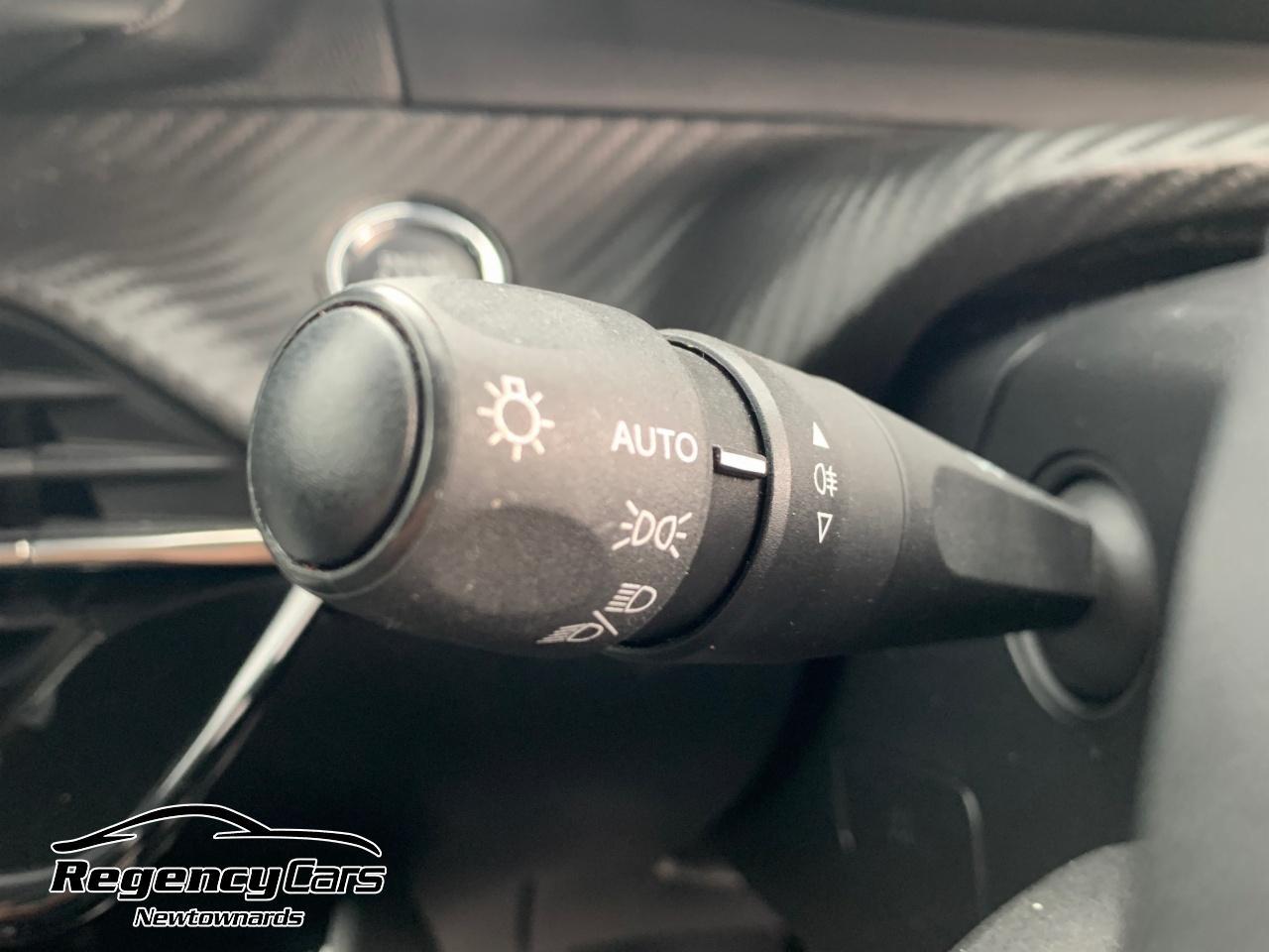Peugeot 2008 view 20