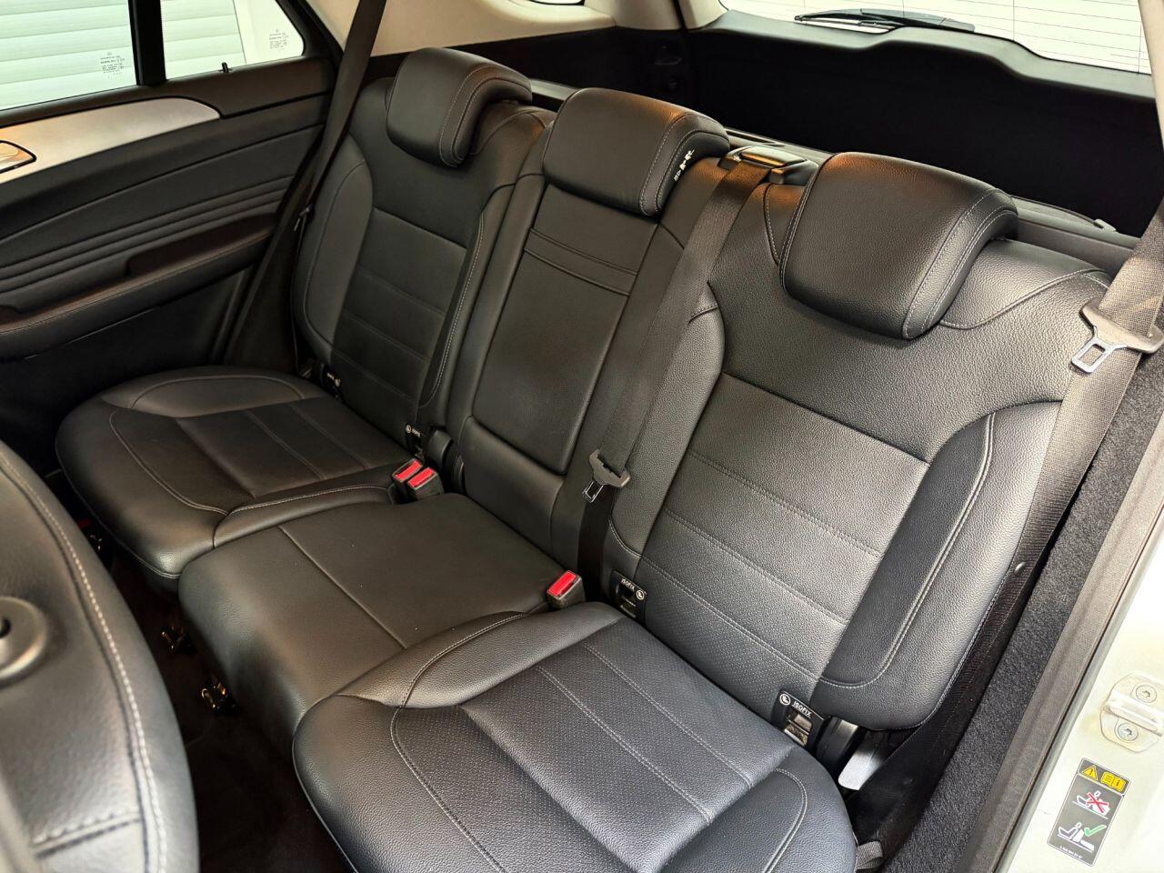 Mercedes-Benz Gle view 38