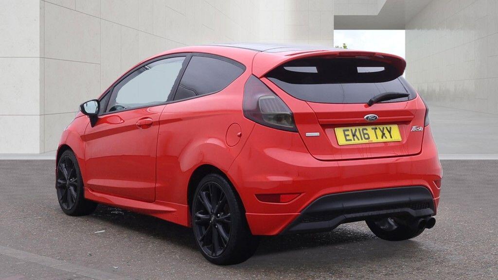 Ford Fiesta view 4