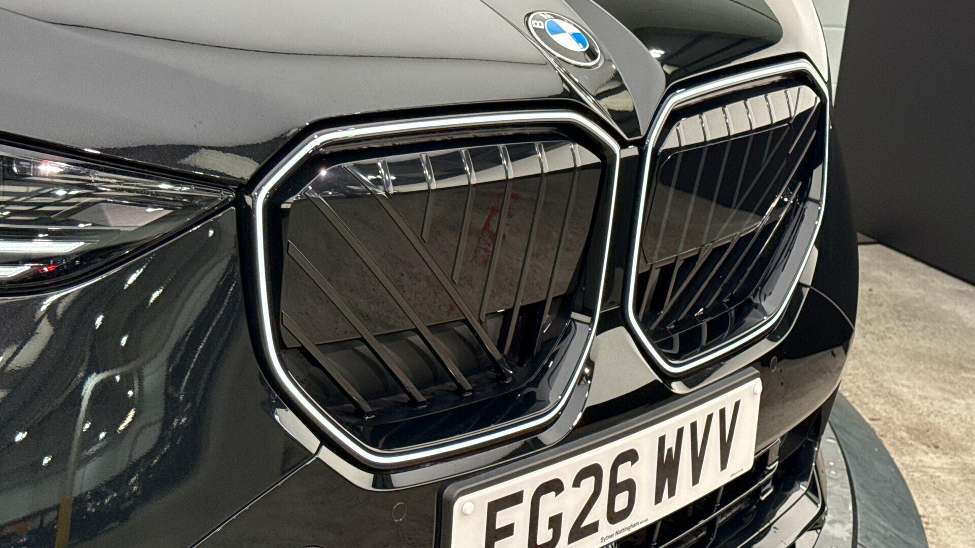 BMW X3 view 33