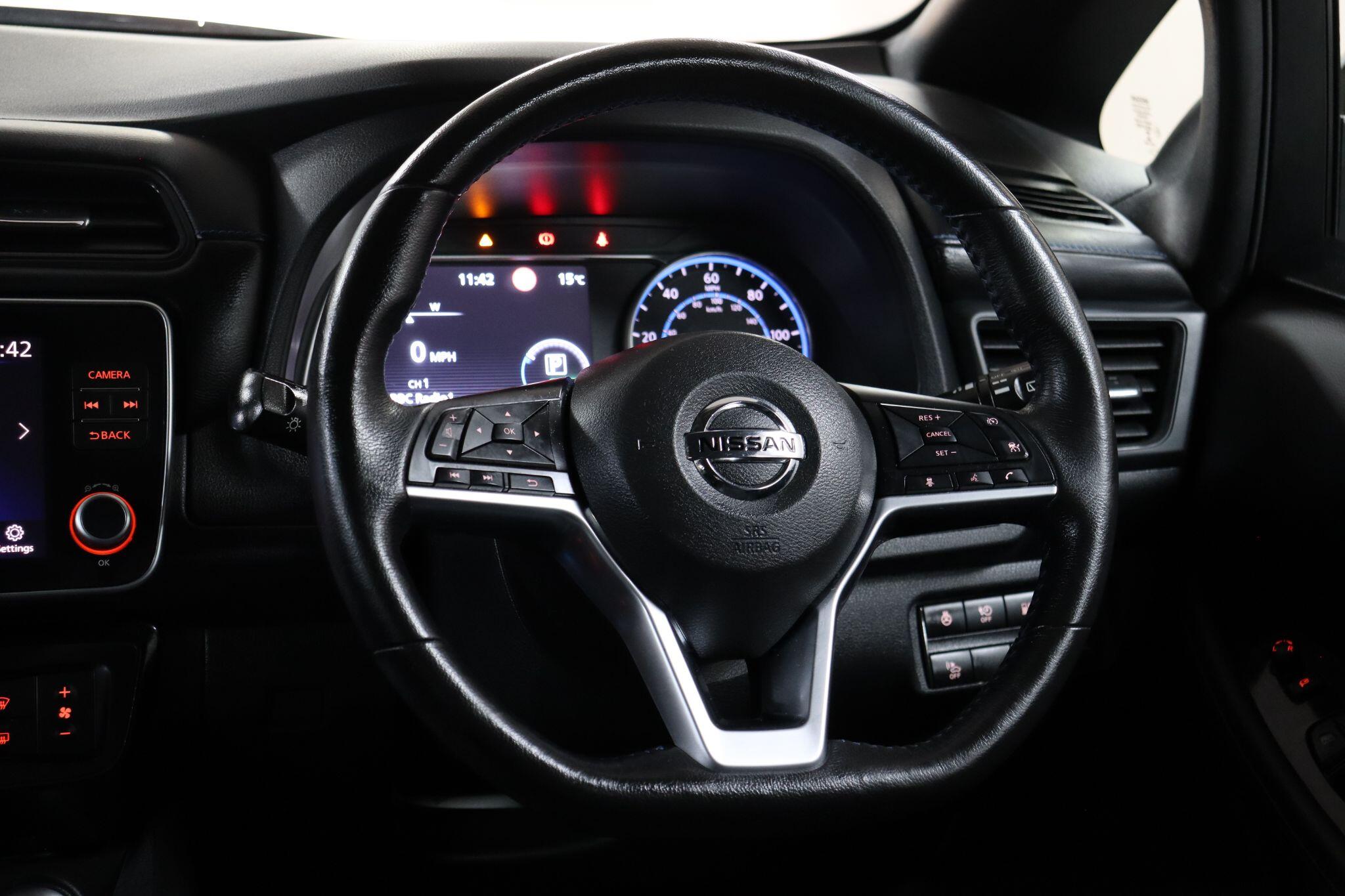 Nissan Leaf view 47