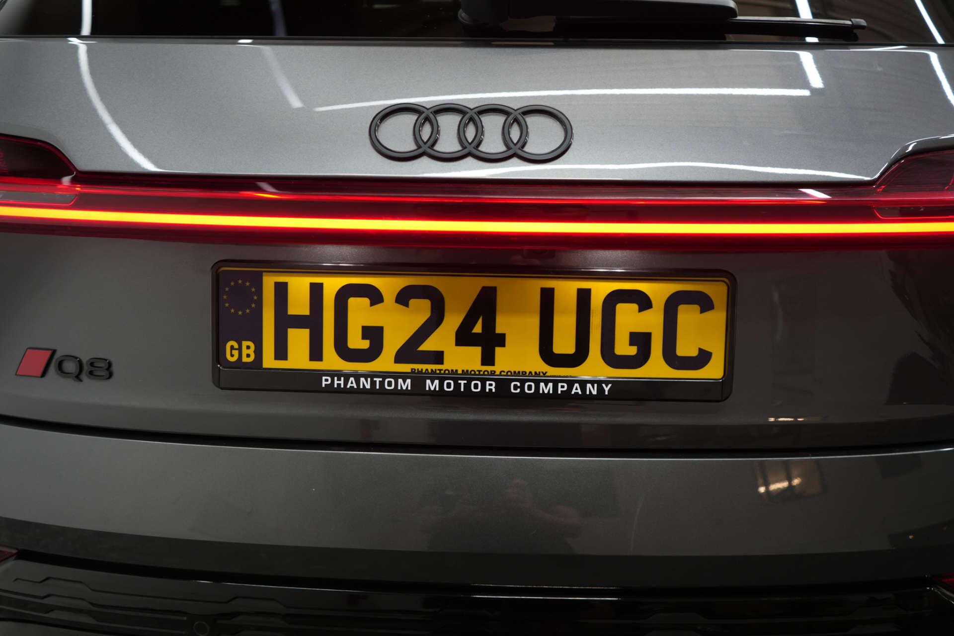 Audi Q8 E-Tron view 45