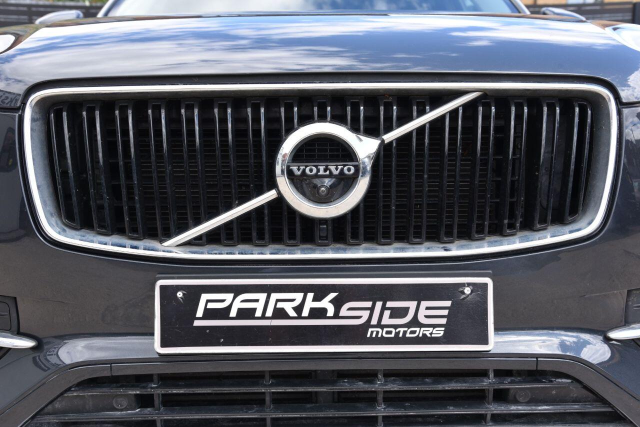 Volvo XC90 view 14