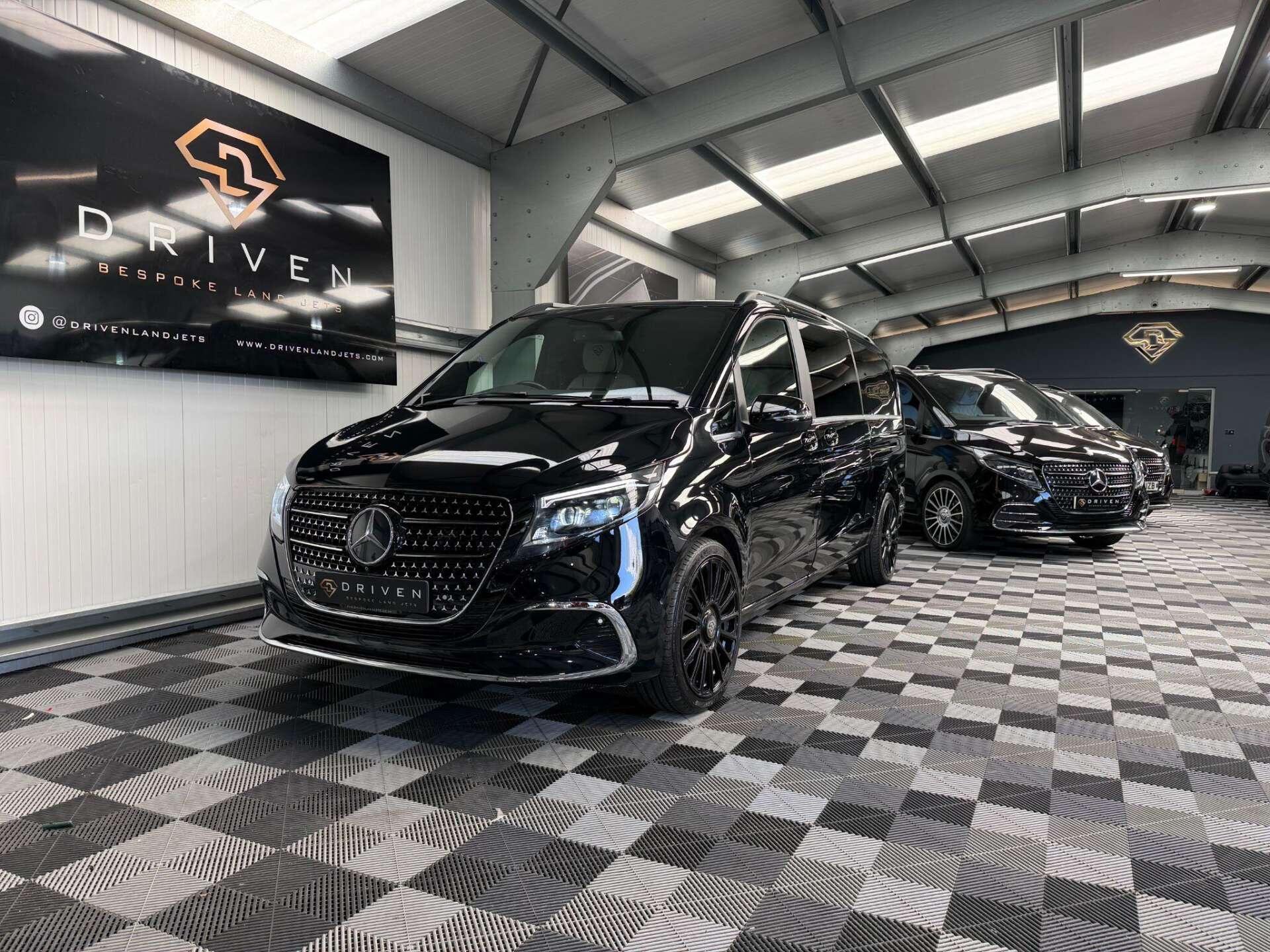 Mercedes-Benz V Class view 63