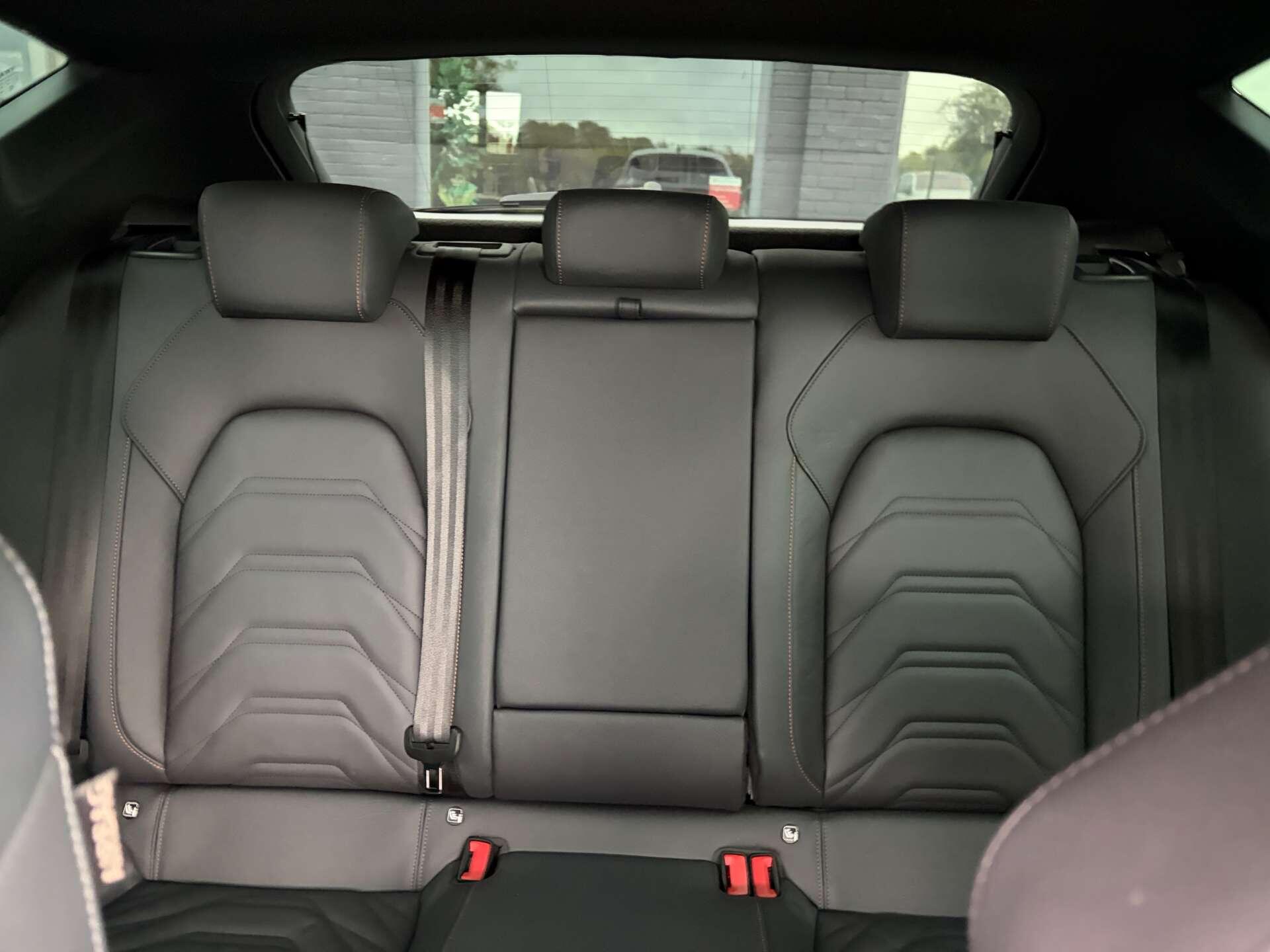 Cupra Leon view 32
