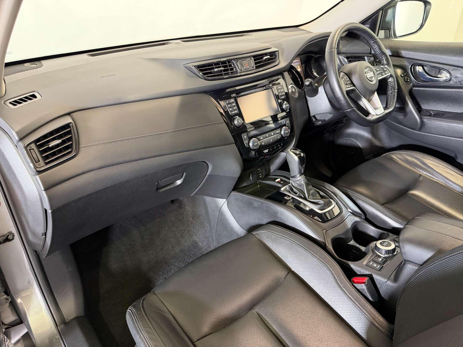 Nissan X-Trail view 72