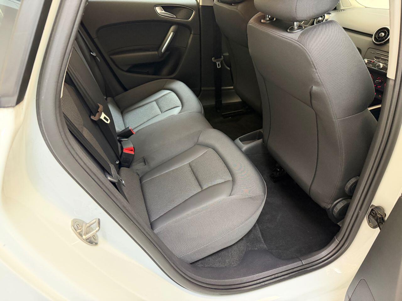 Audi A1 view 22