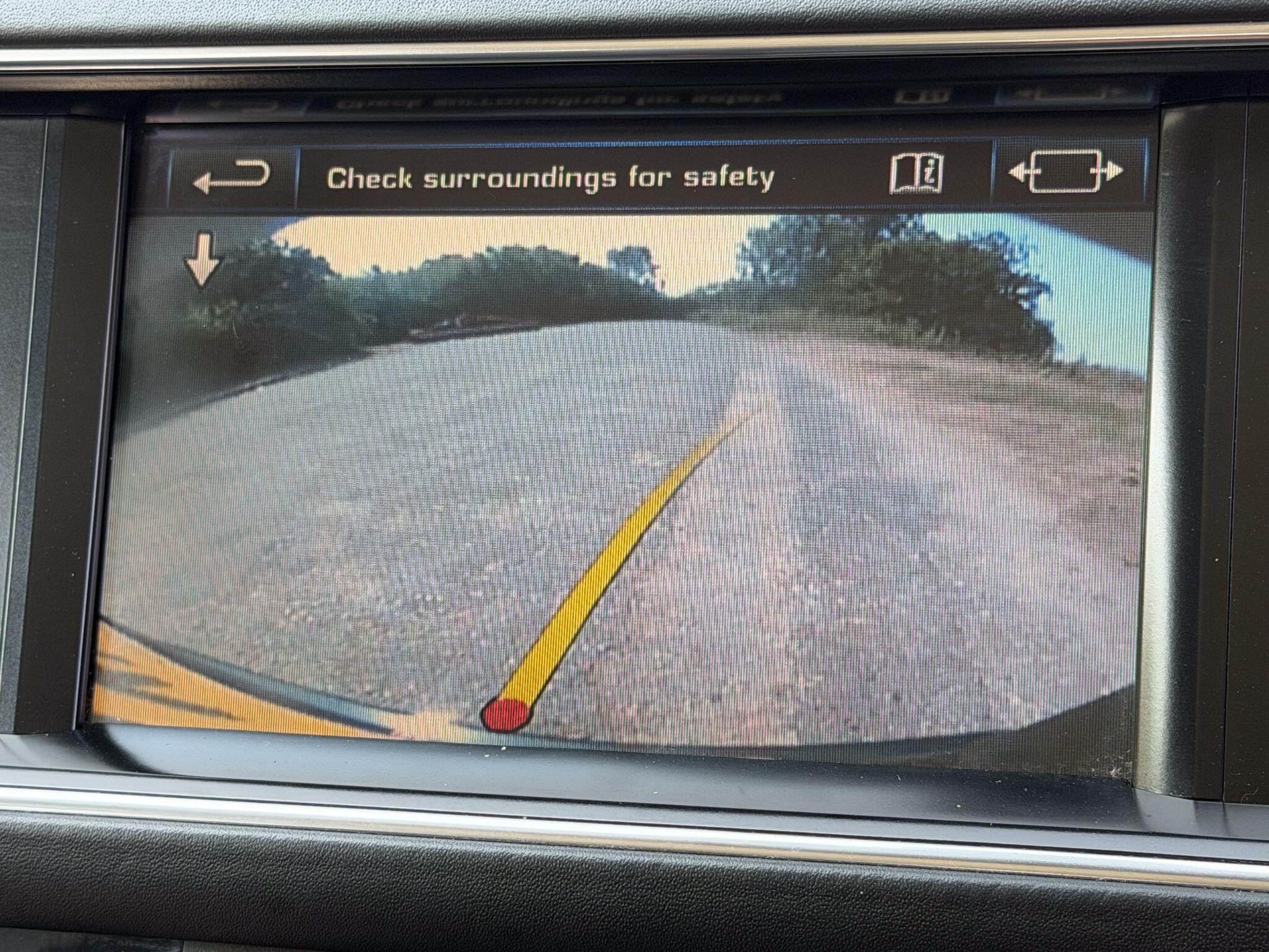 Land Rover Range Rover view 21