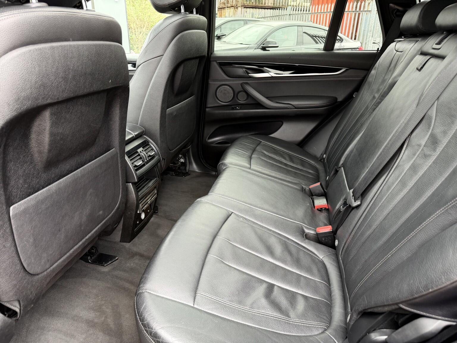 BMW X5 view 31