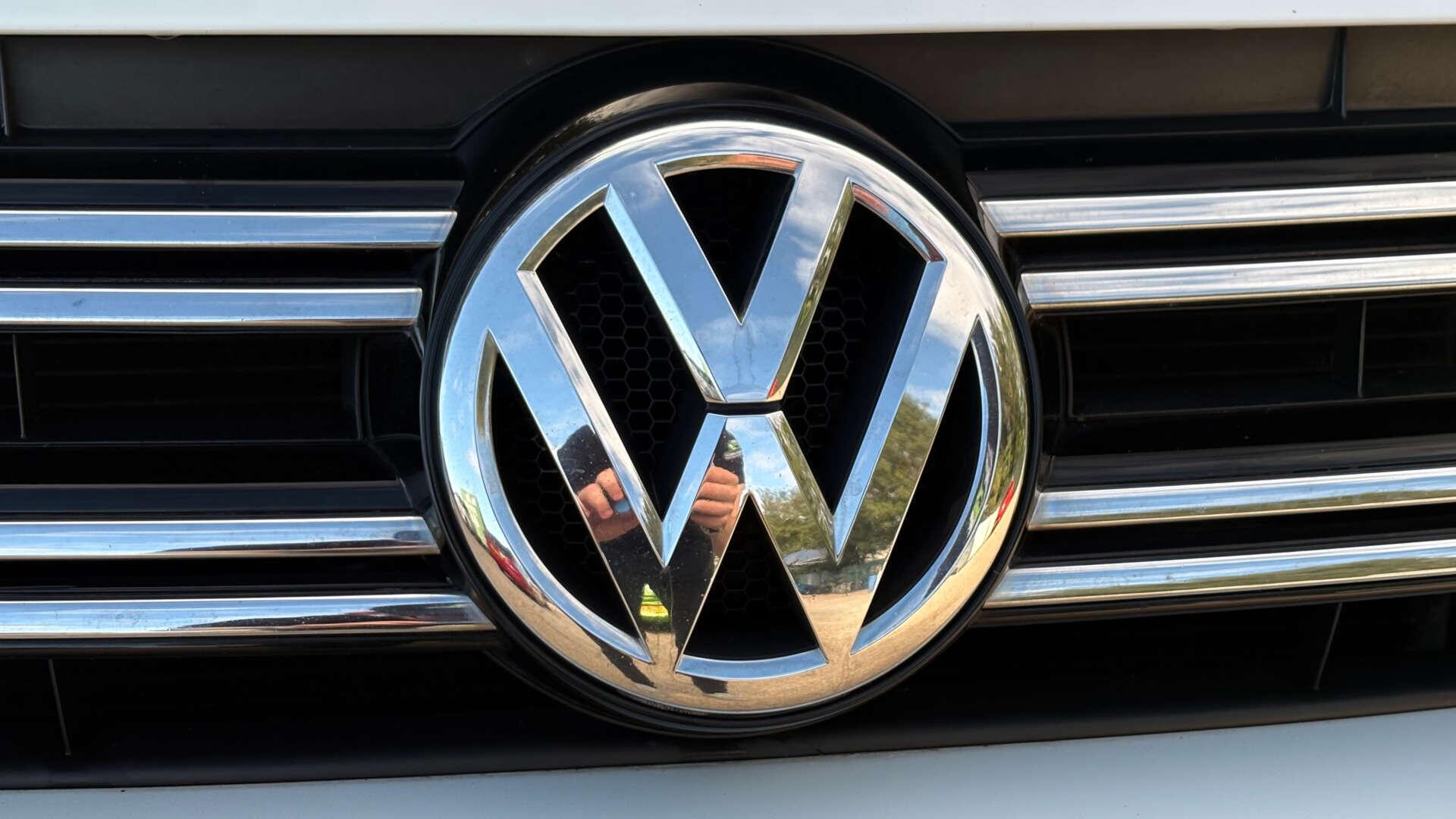 Volkswagen Tiguan view 50