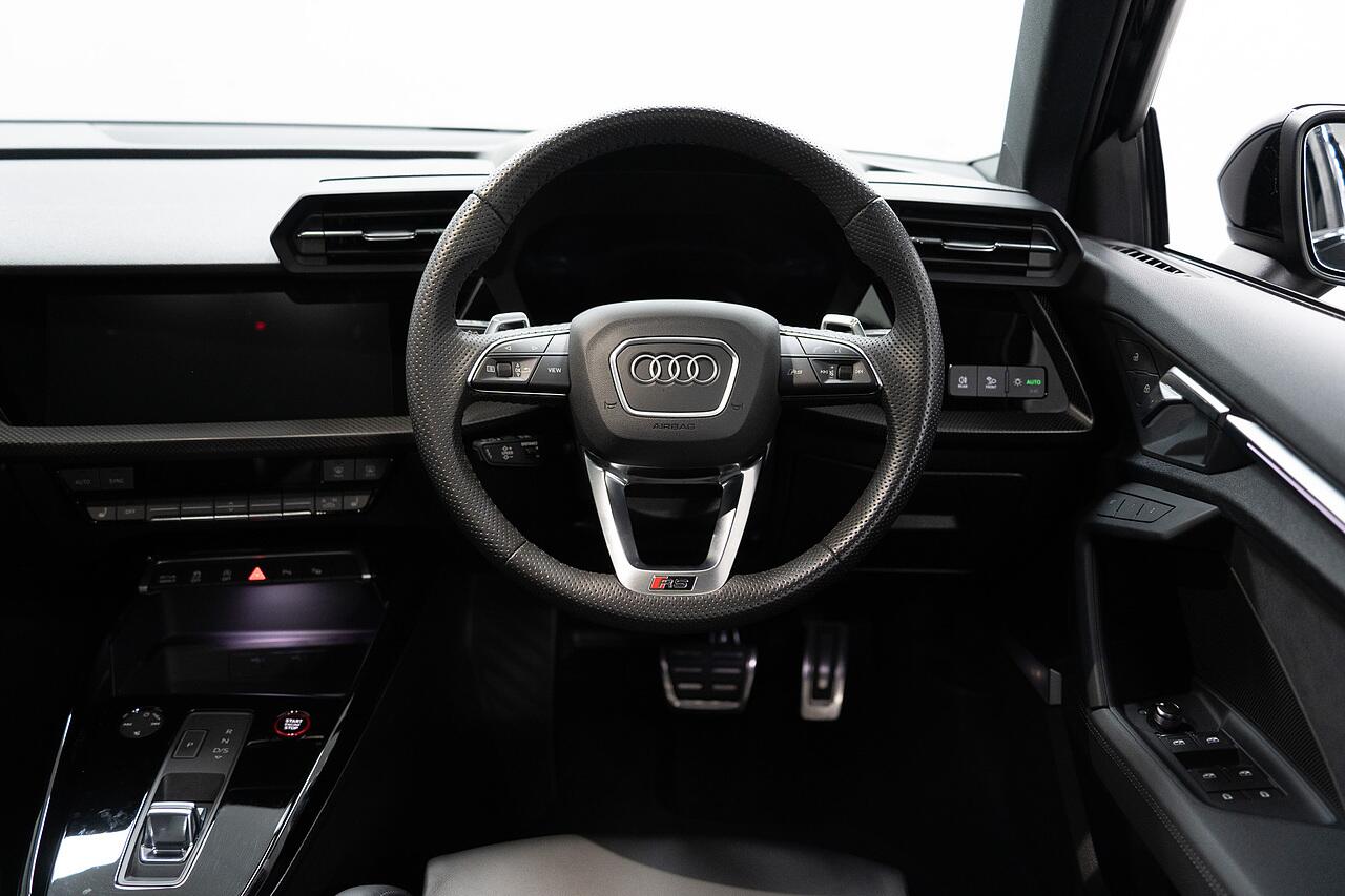 Audi RS3 view 8