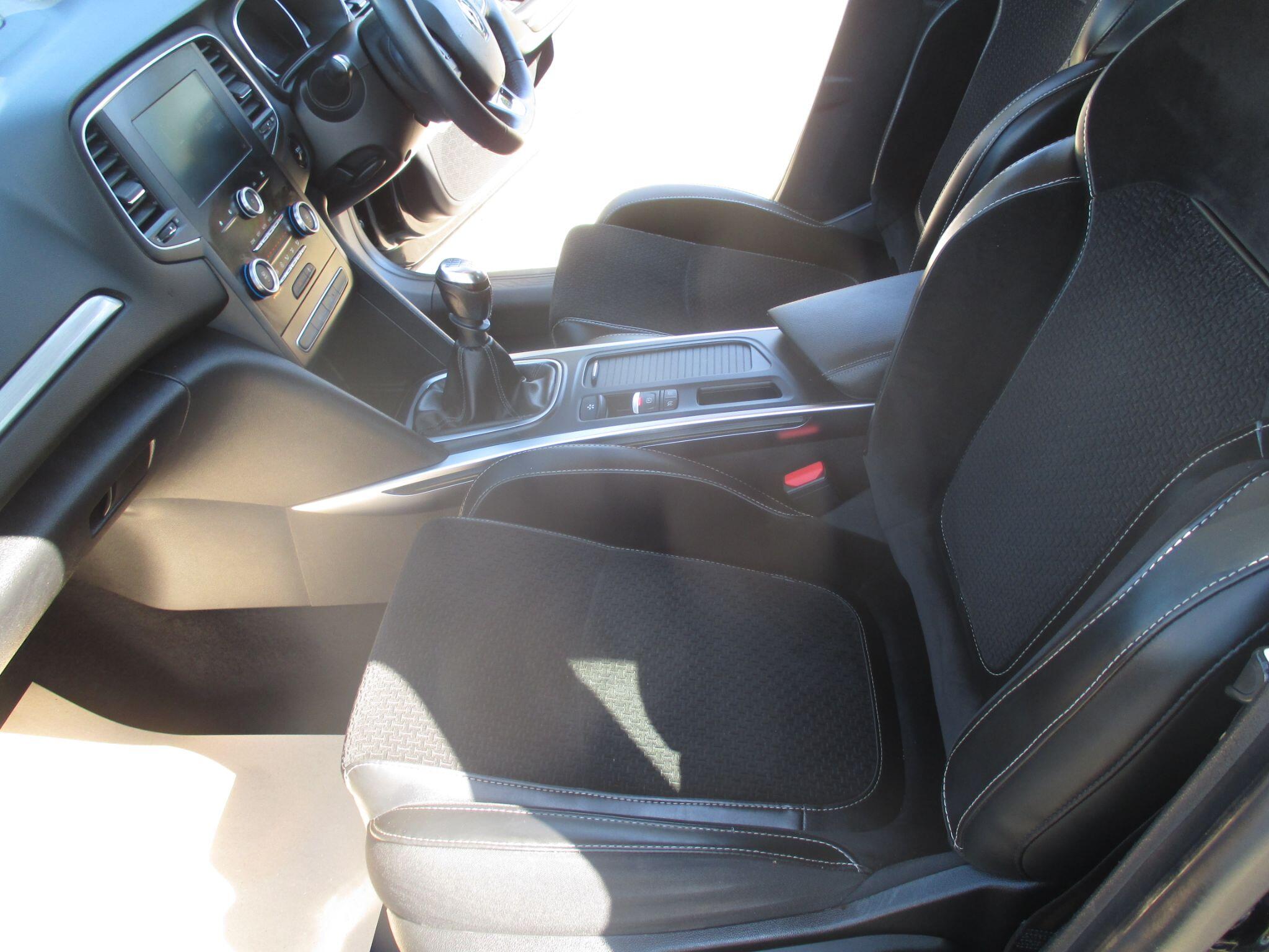 Renault Megane view 33