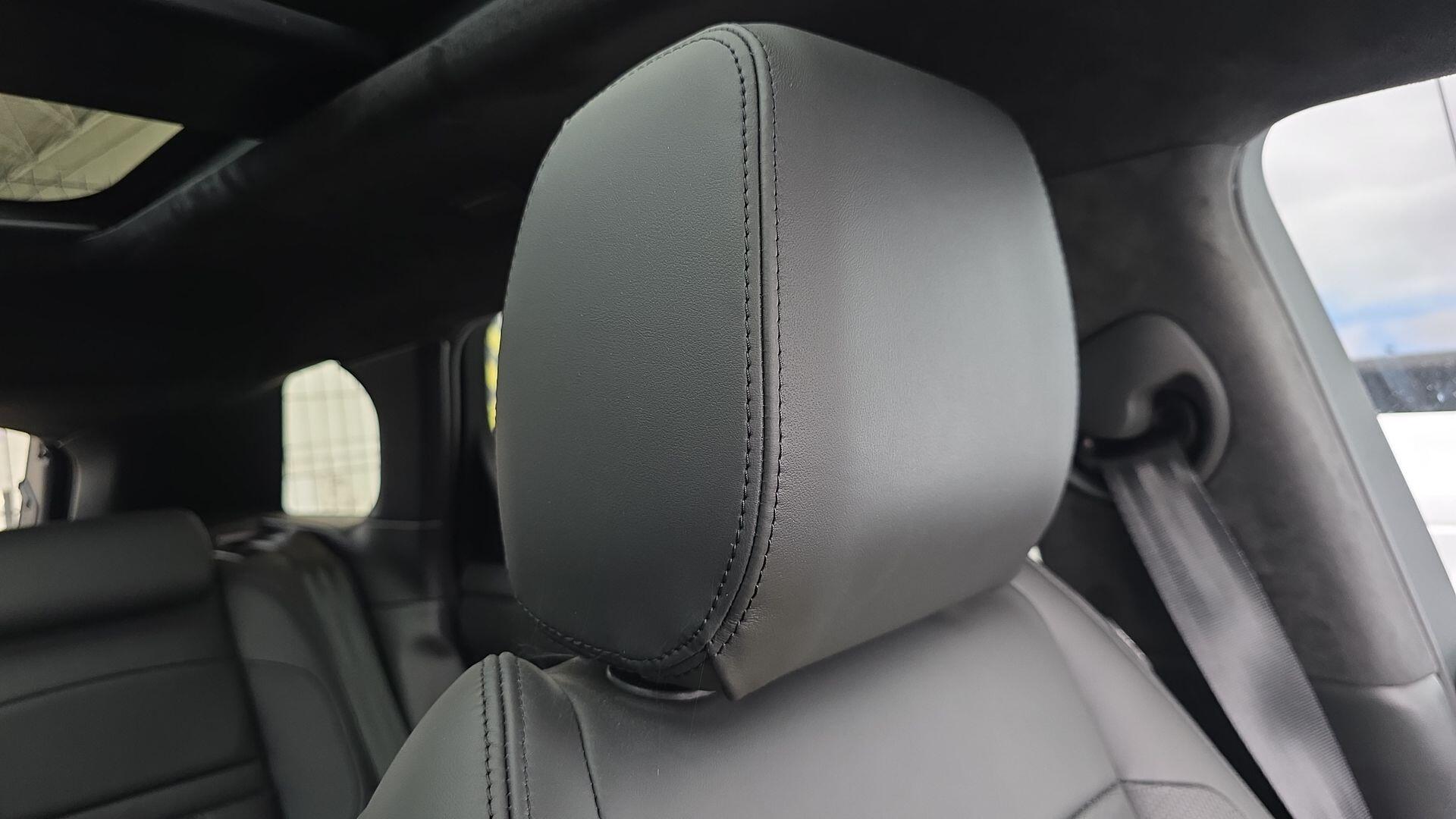 Land Rover Range Rover Evoque view 44