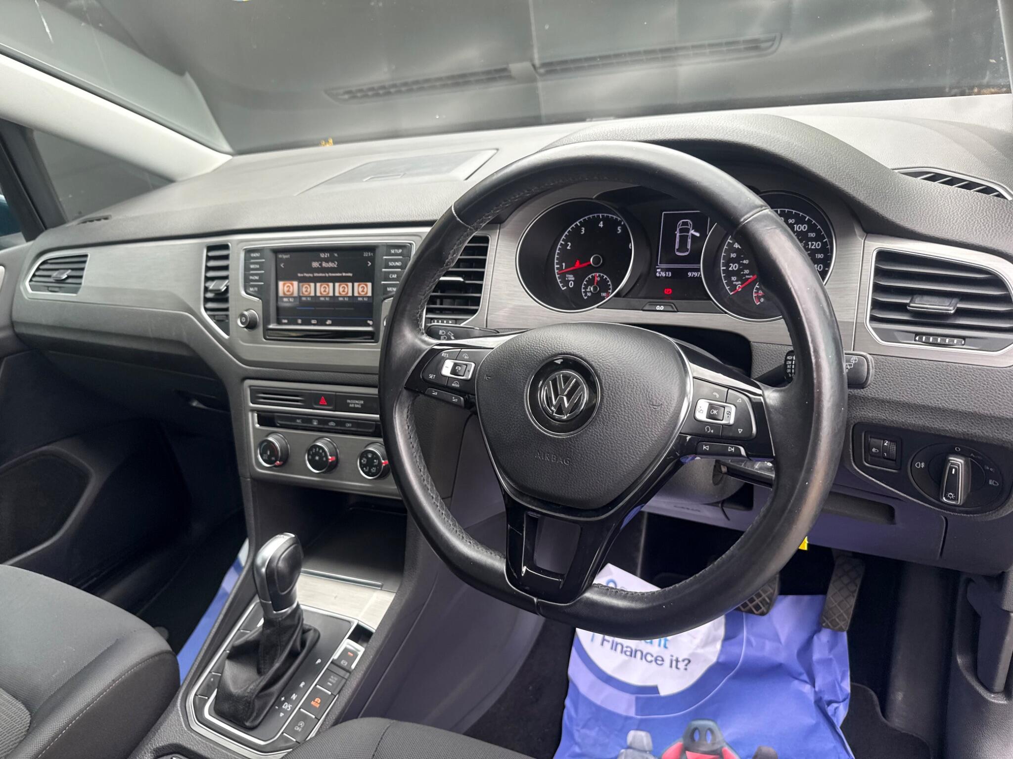 Volkswagen Golf Sportsvan view 14
