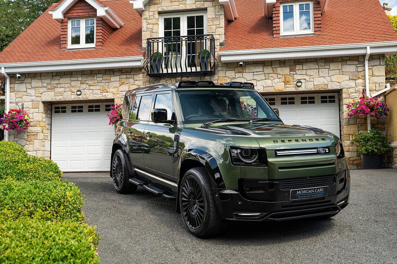 Land Rover Defender view 85