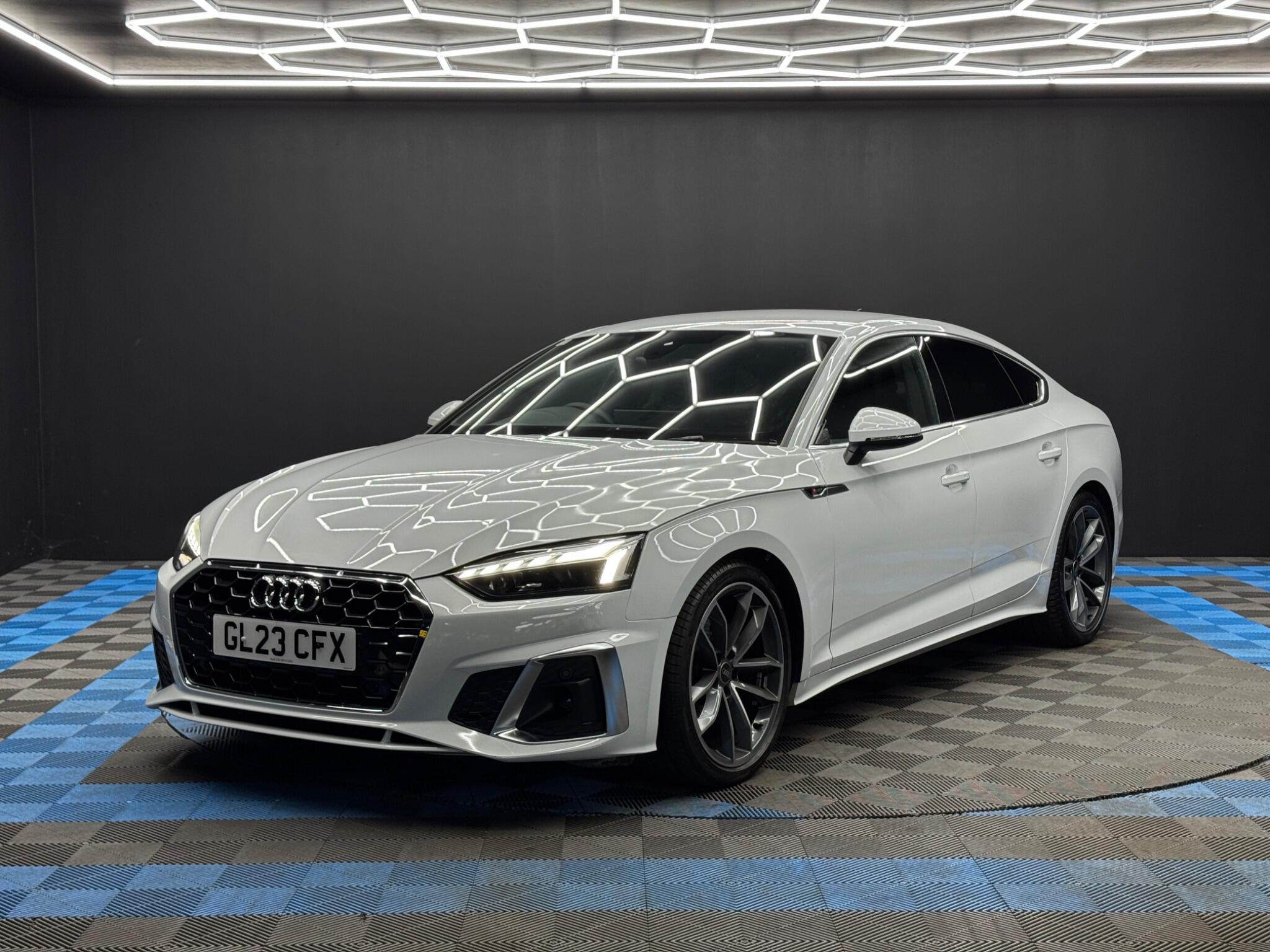 Audi A5 view 3