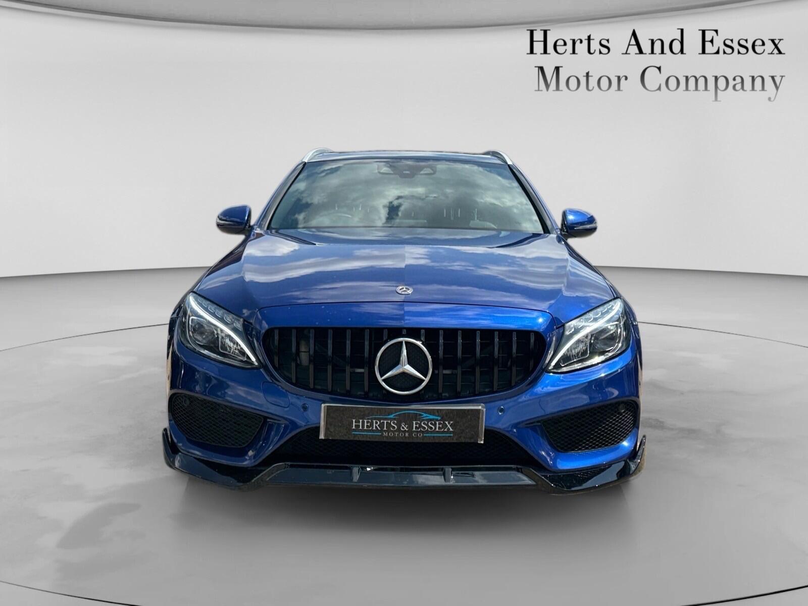 Mercedes-Benz C Class view 2