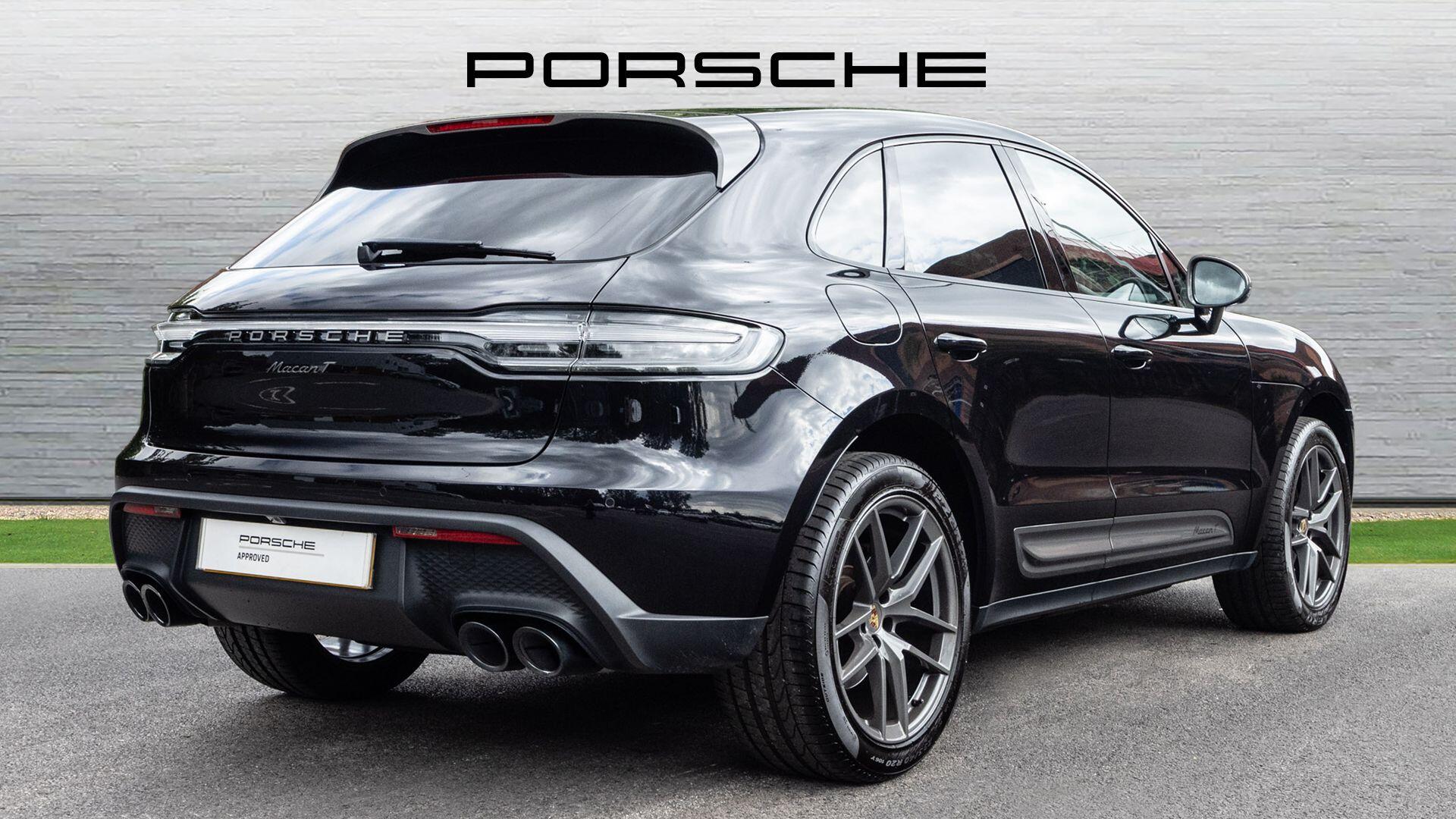 Porsche Macan view 7