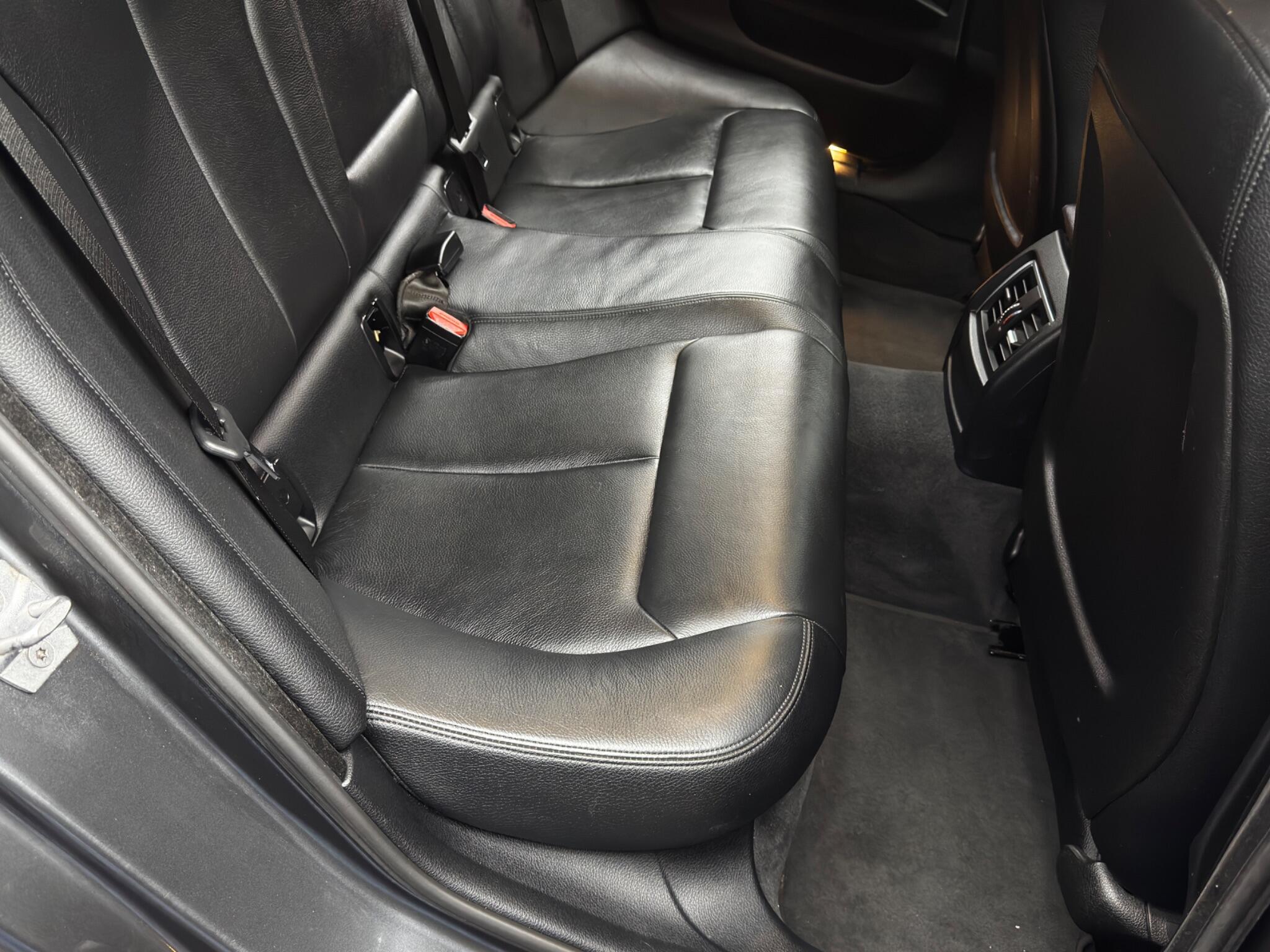 BMW 4 Series view 16
